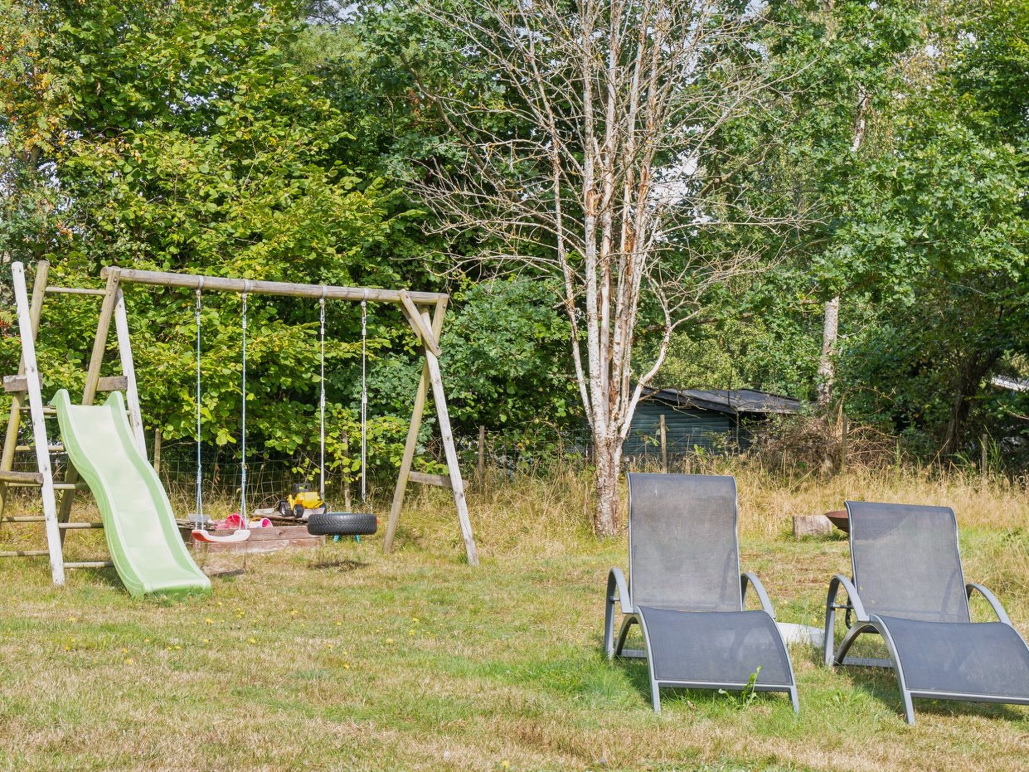 "Amola" - 1.6km from the sea - Buiten