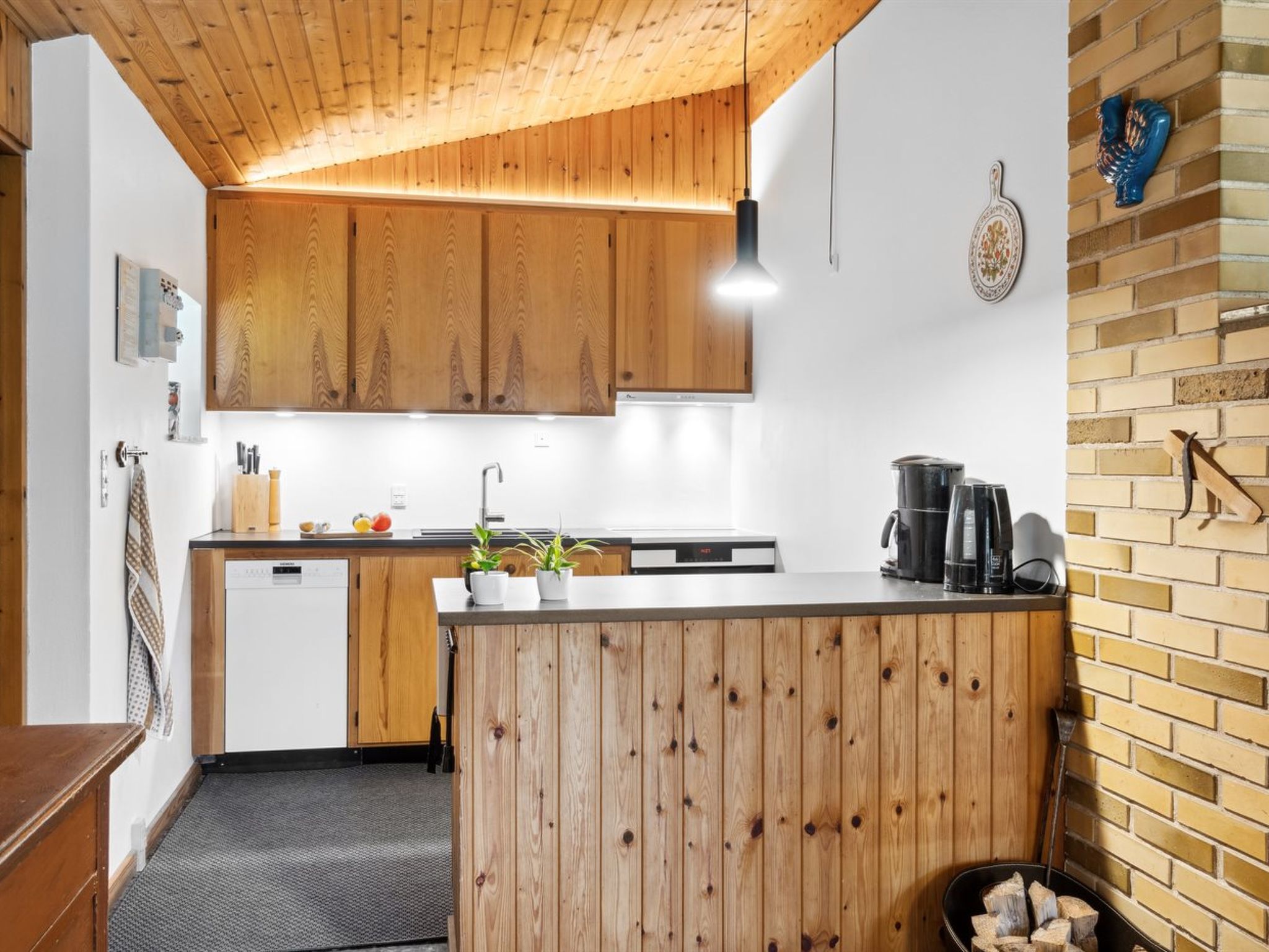"Fulla" - 650m from the sea - Inside