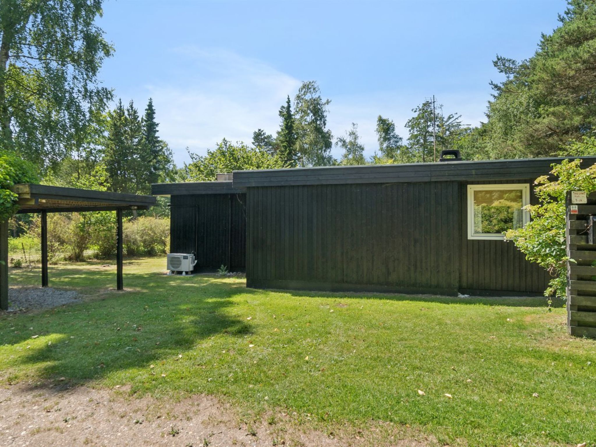 "Tatyana" - 1.6km from the sea - Buiten