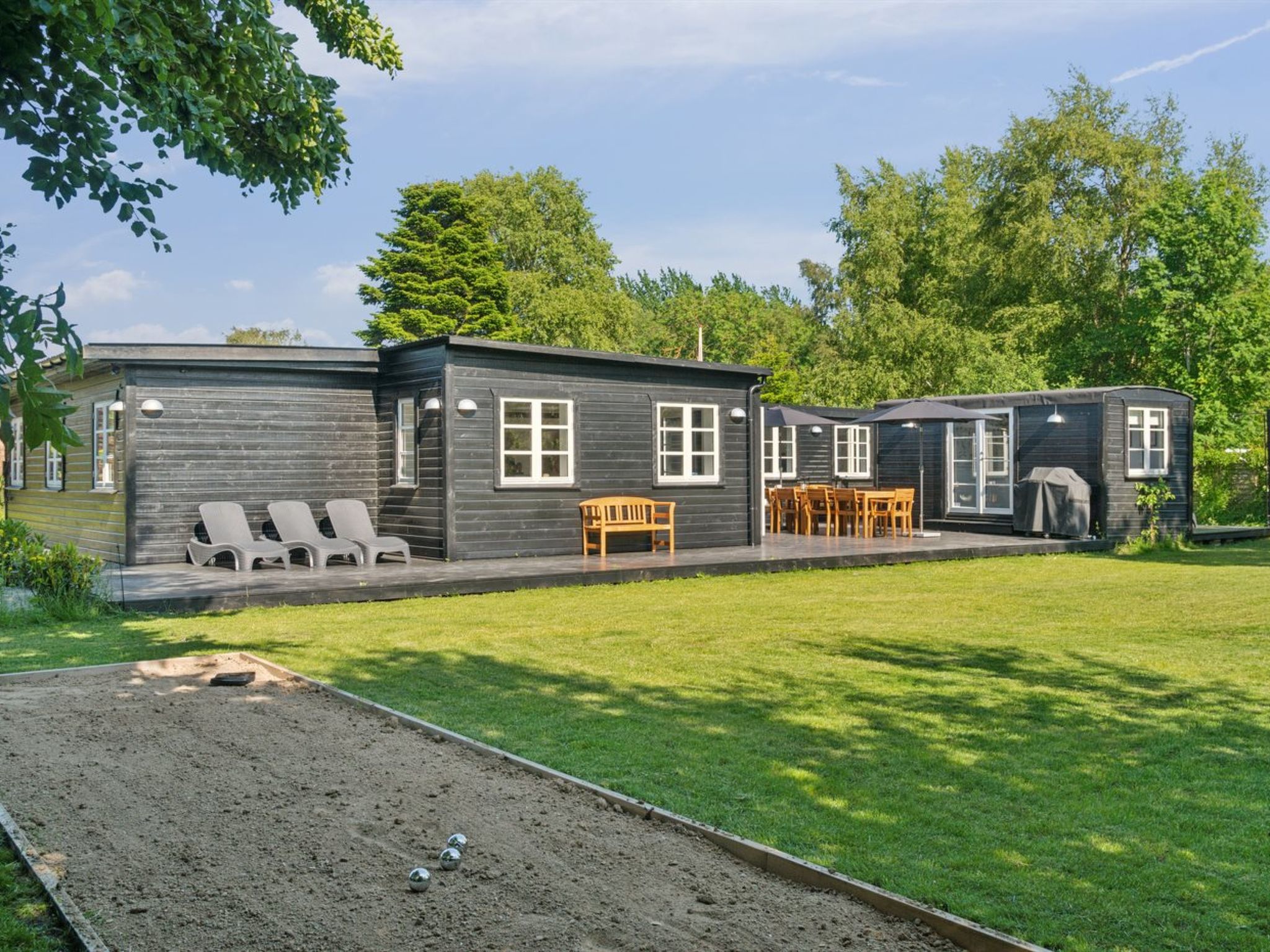 "Thrym" - 2.5km from the sea-Buiten