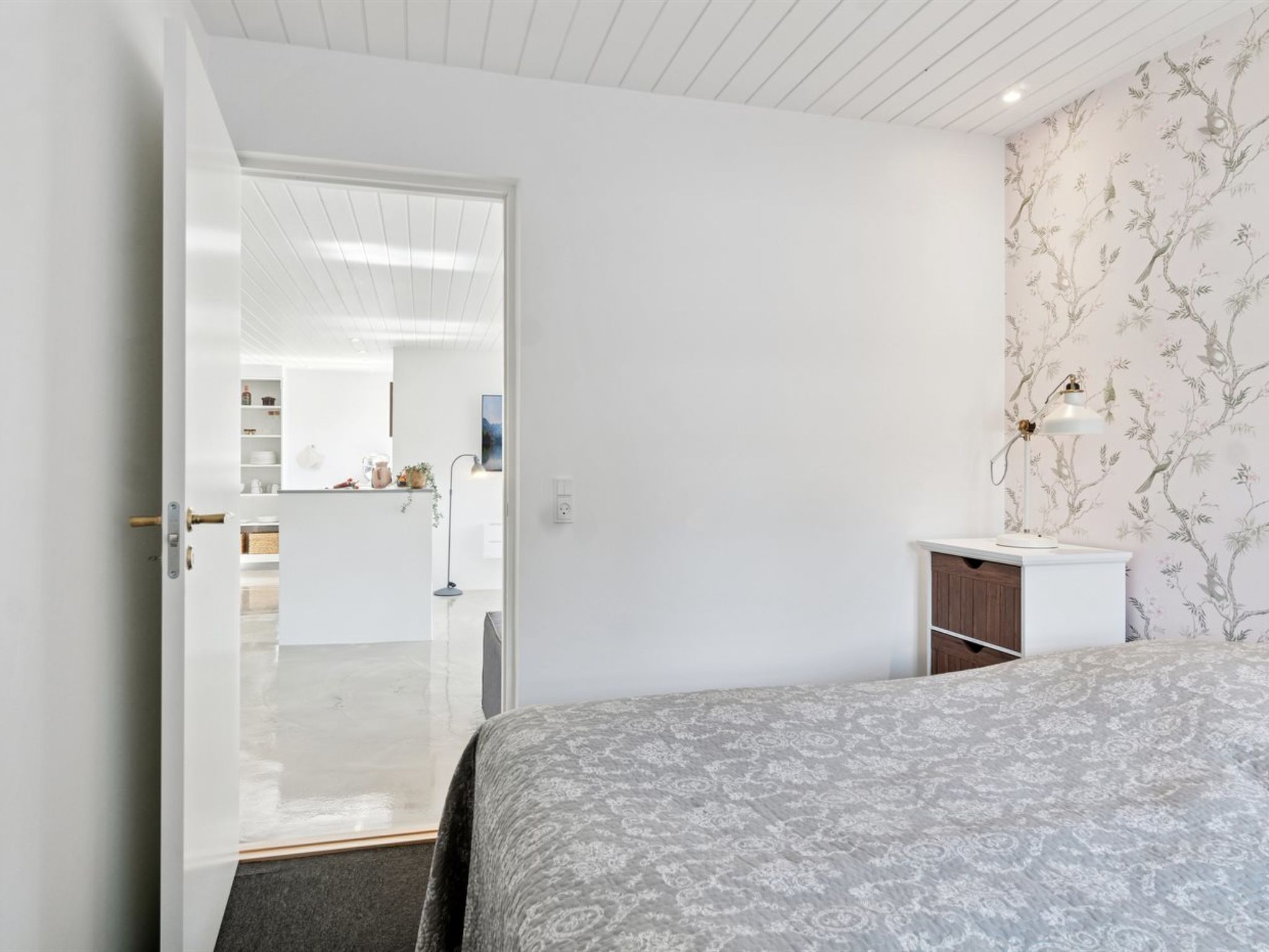 "Thrym" - 2.5km from the sea-Binnen