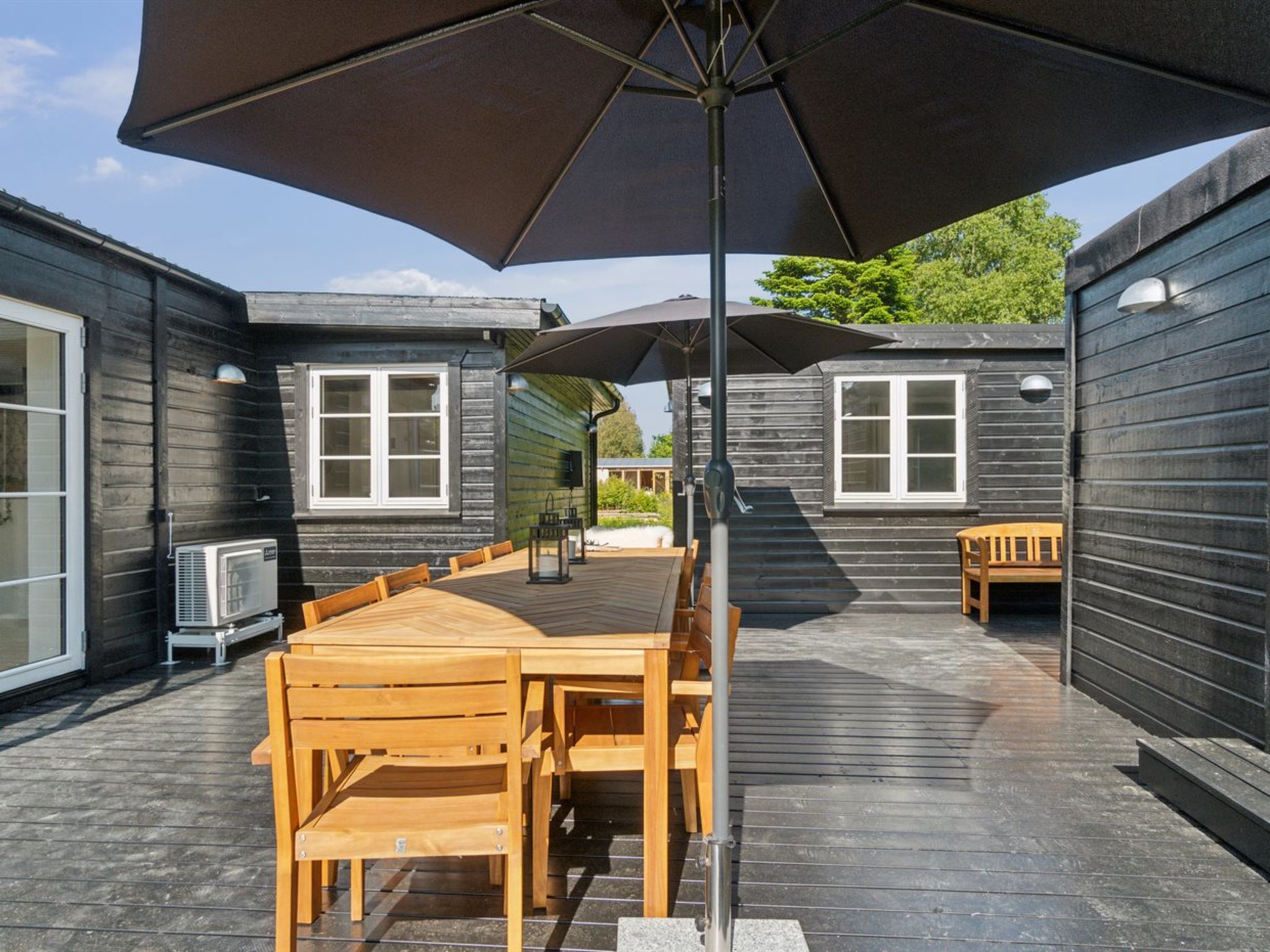 "Thrym" - 2.5km from the sea-Outside