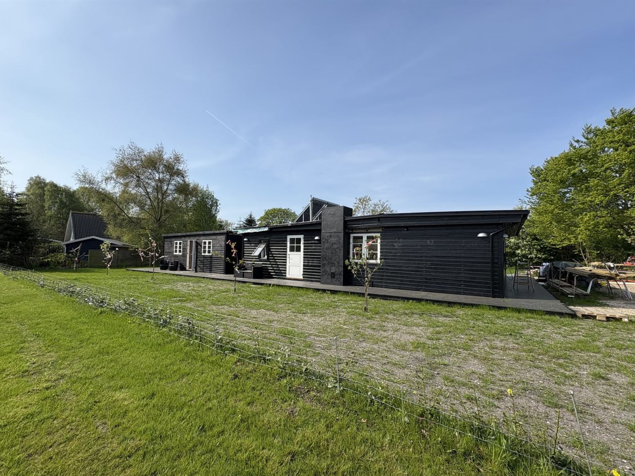"Thrym" - 2.5km from the sea-Draußen