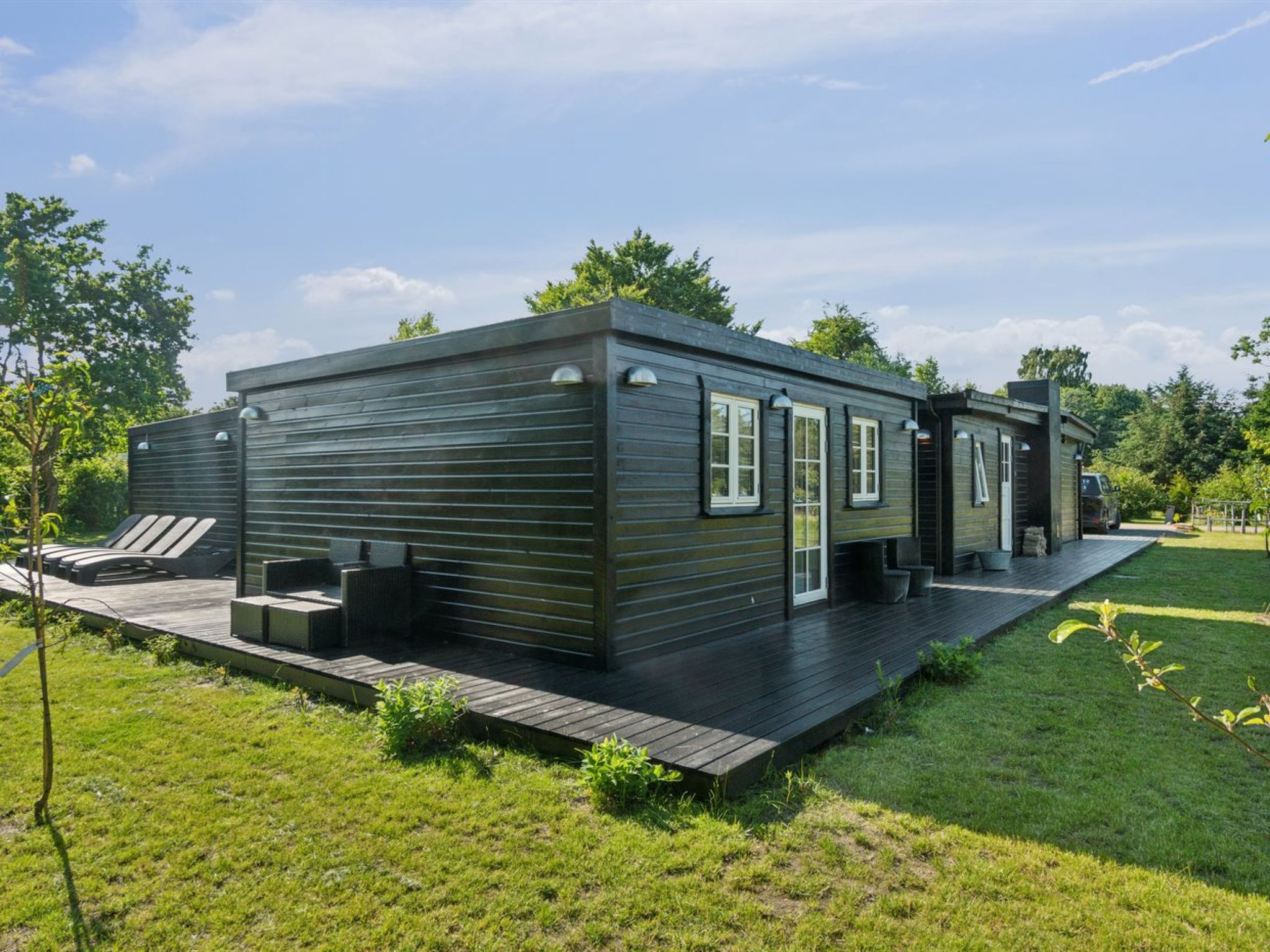 "Thrym" - 2.5km from the sea - Buiten