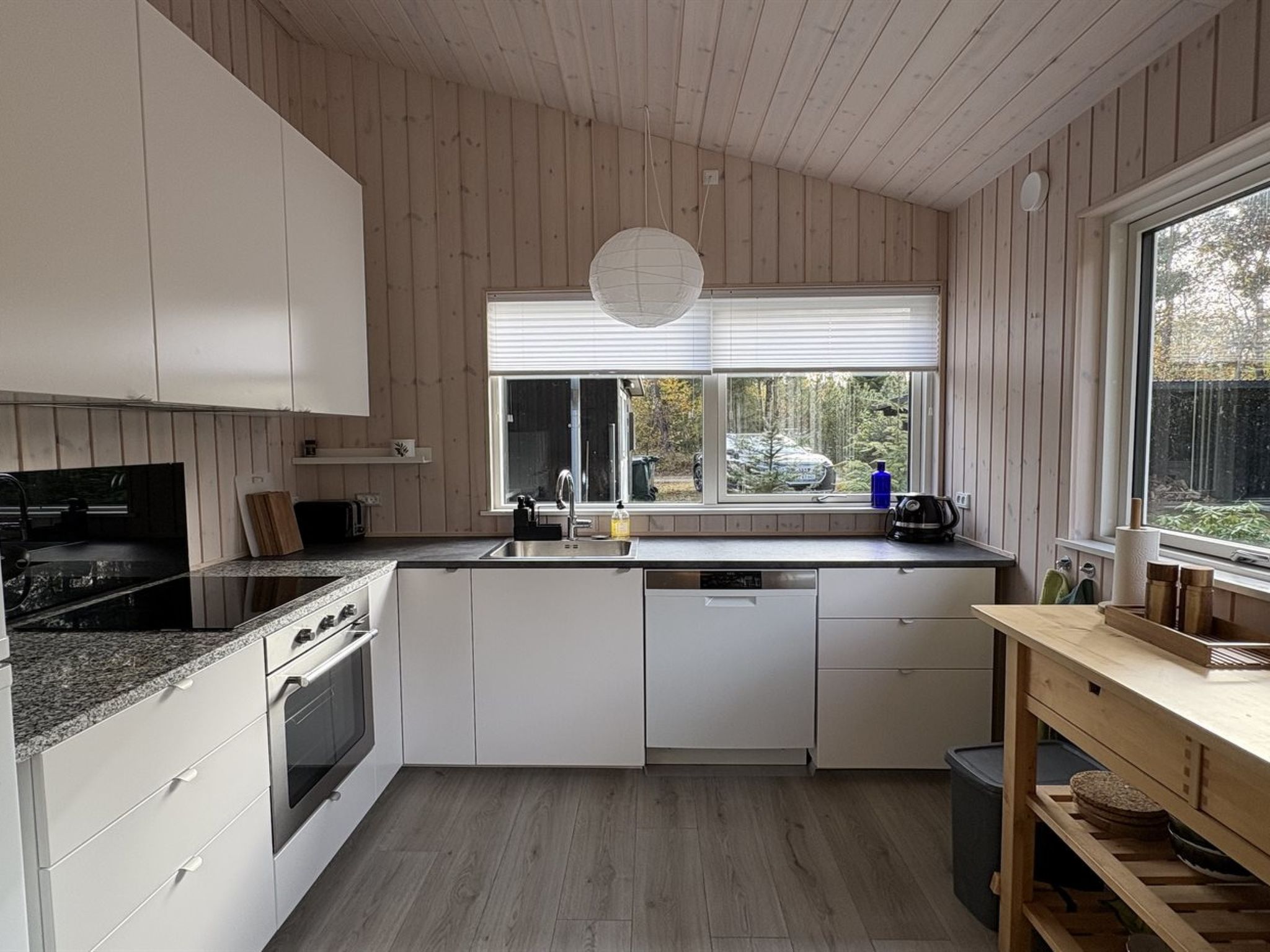 "Amitola" - 800m from the sea