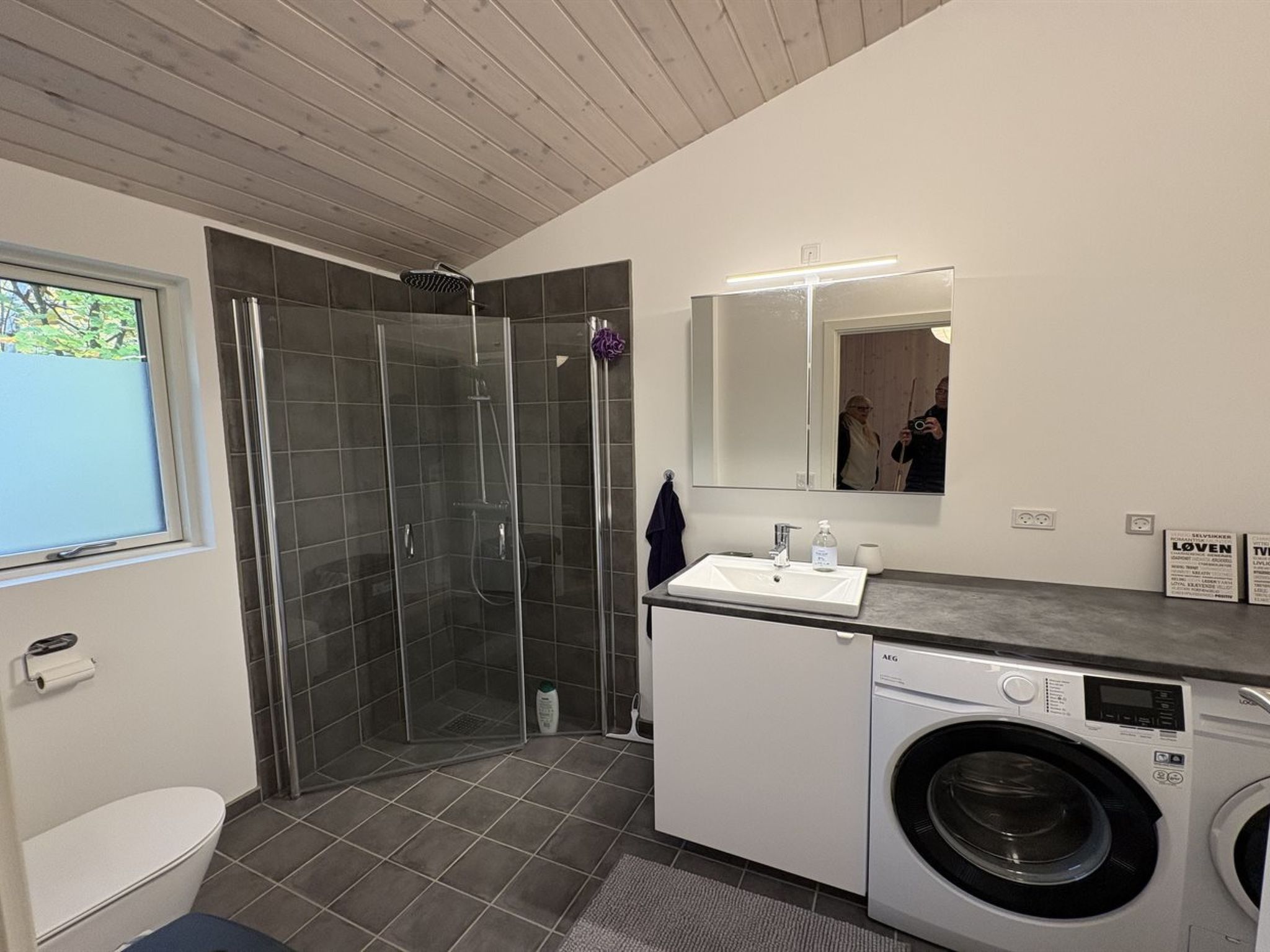 "Amitola" - 800m from the sea-Binnen