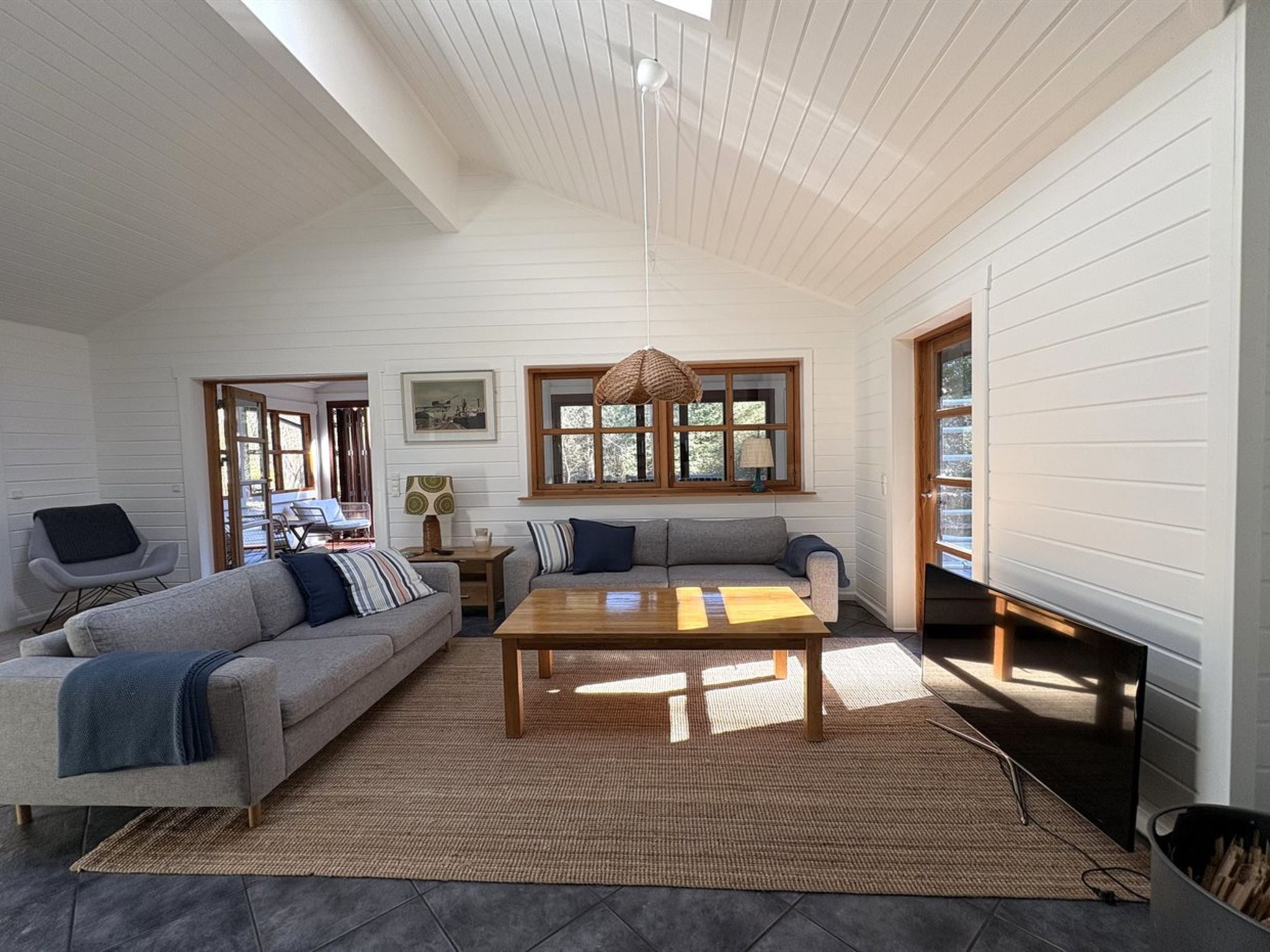 "Pertti" - 625m from the sea