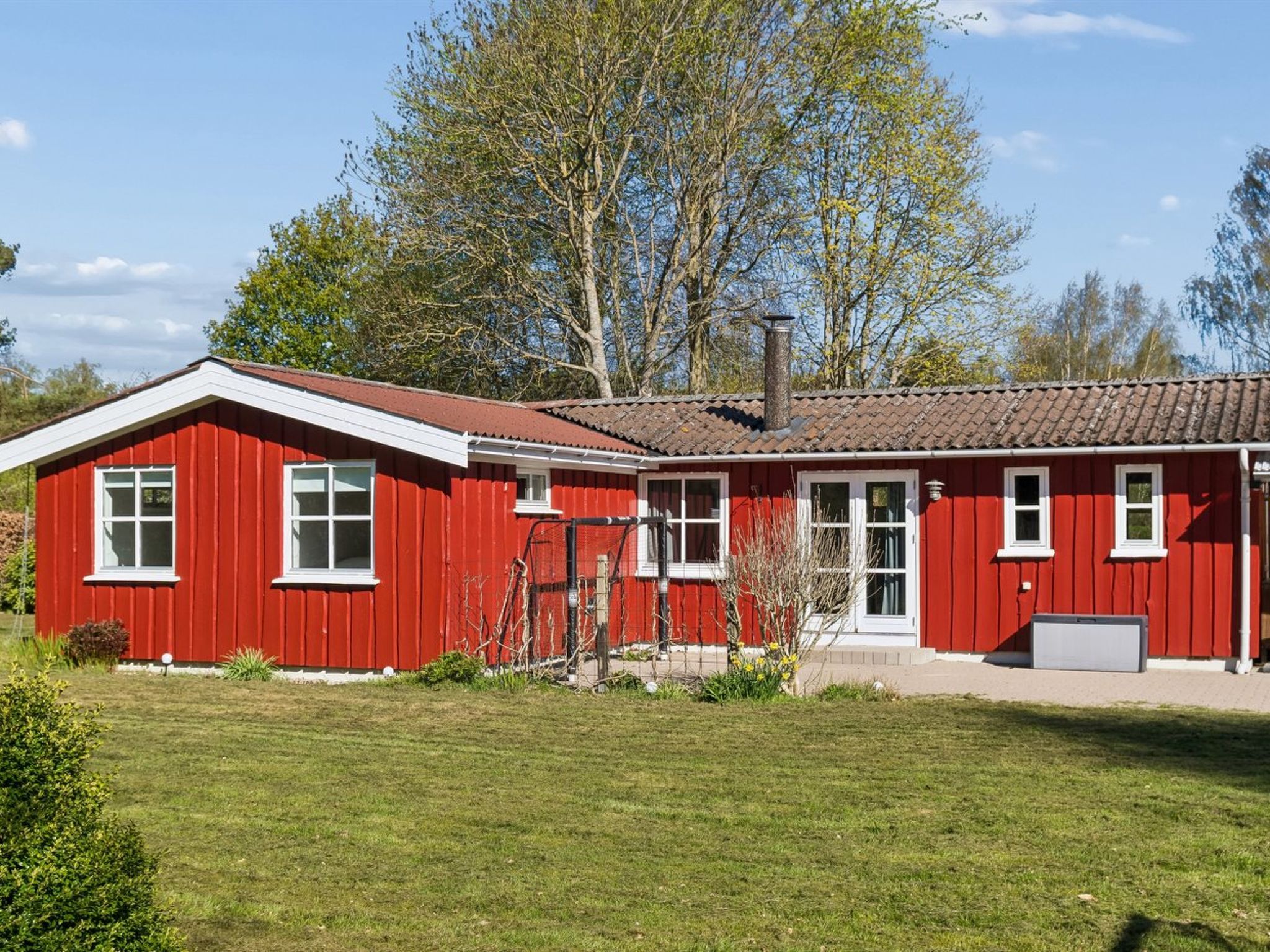 "Swea" - 2.5km from the sea