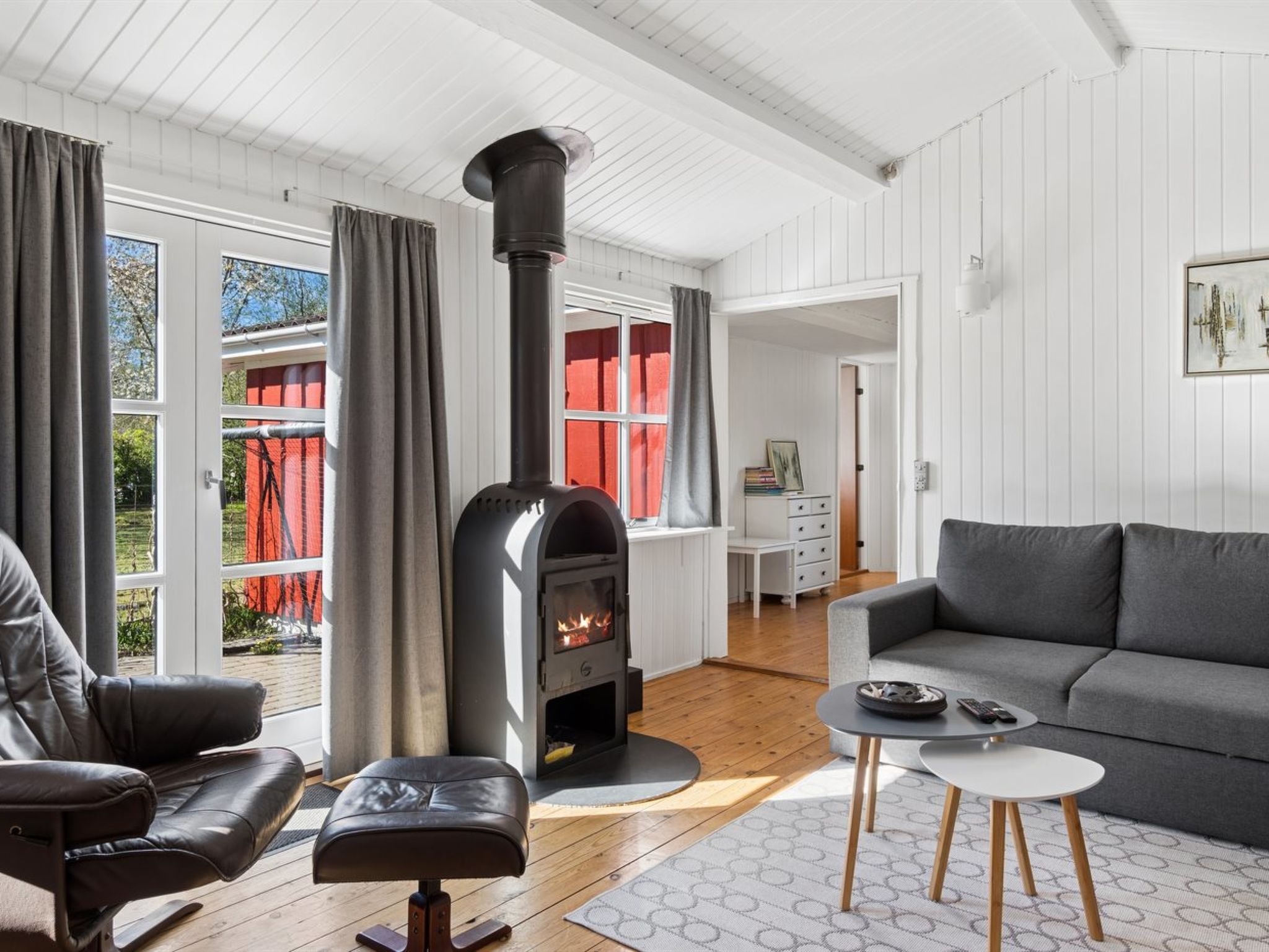 "Swea" - 2.5km from the sea