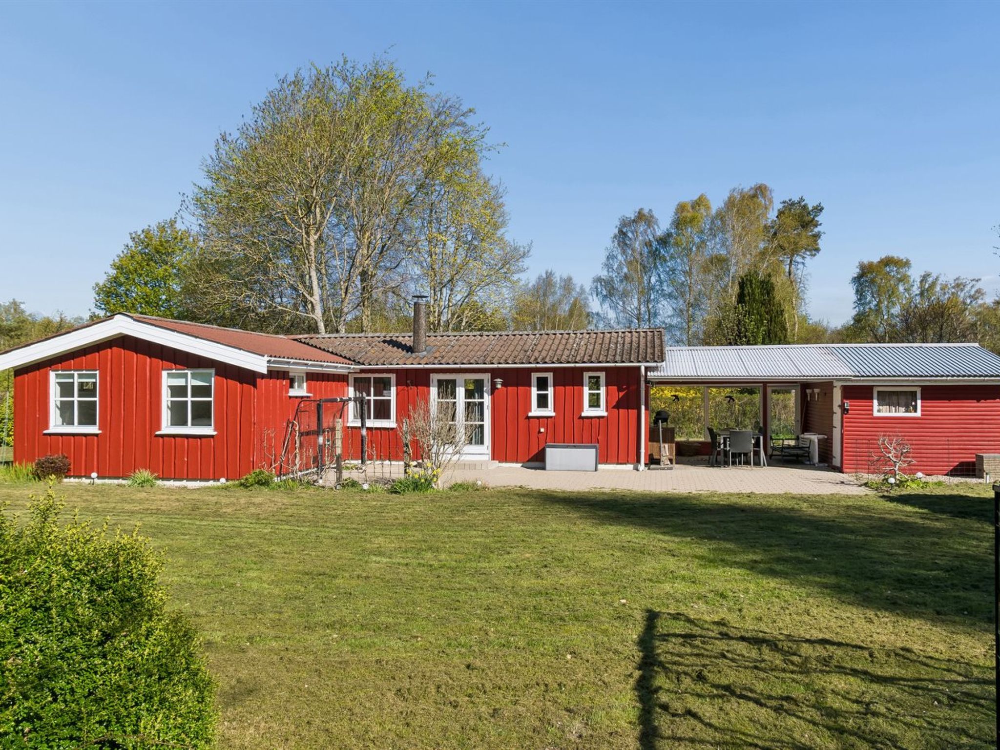 "Swea" - 2.5km from the sea - Outside