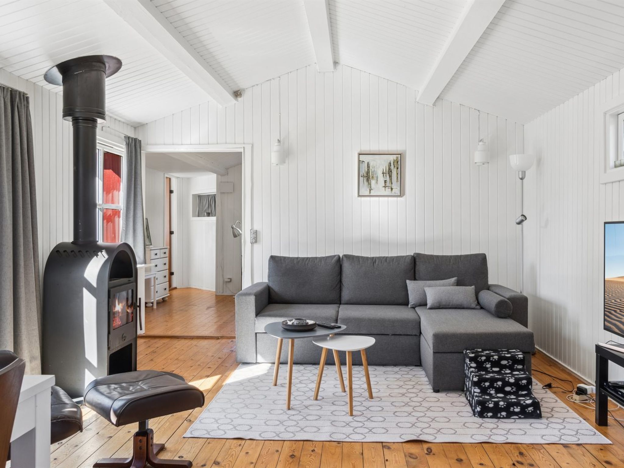"Swea" - 2.5km from the sea - Inside