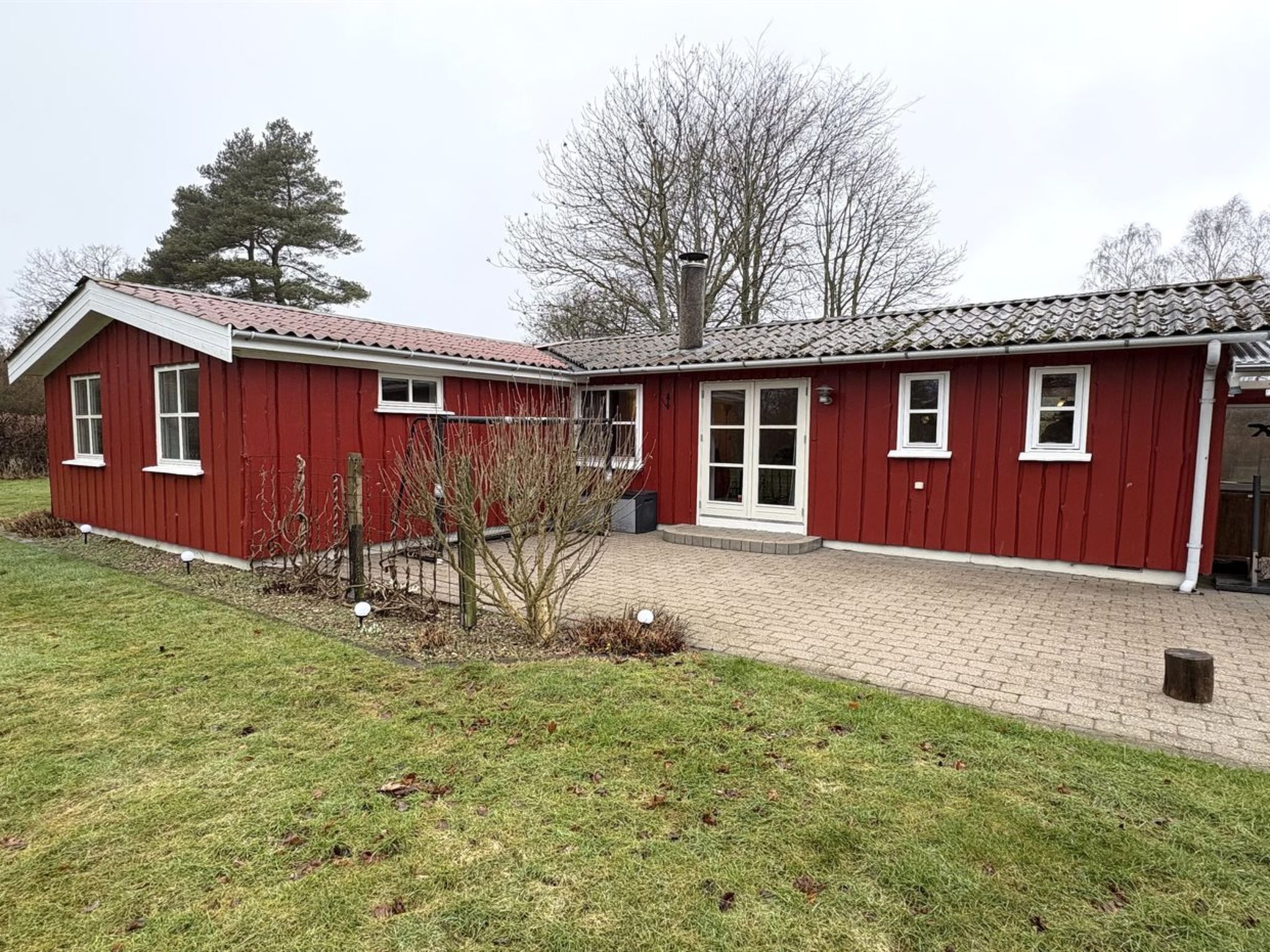 "Swea" - 2.5km from the sea