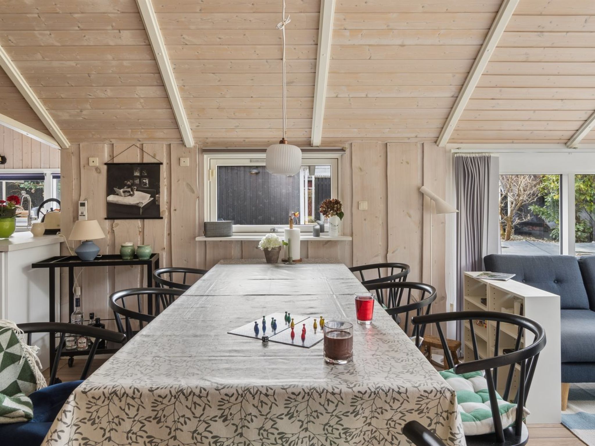 "Saija" - 2.1km from the sea - Binnen
