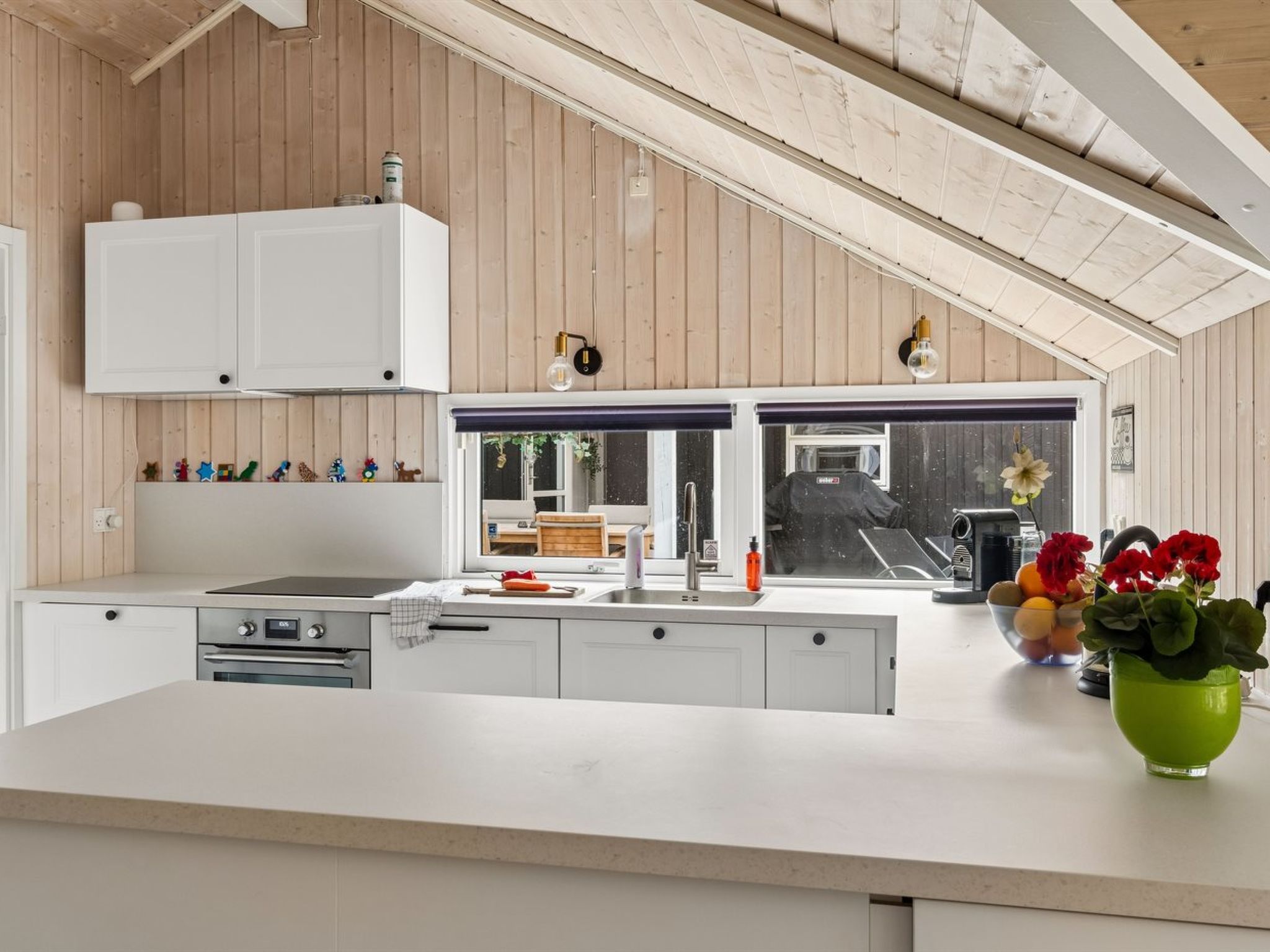 "Saija" - 2.1km from the sea - Binnen