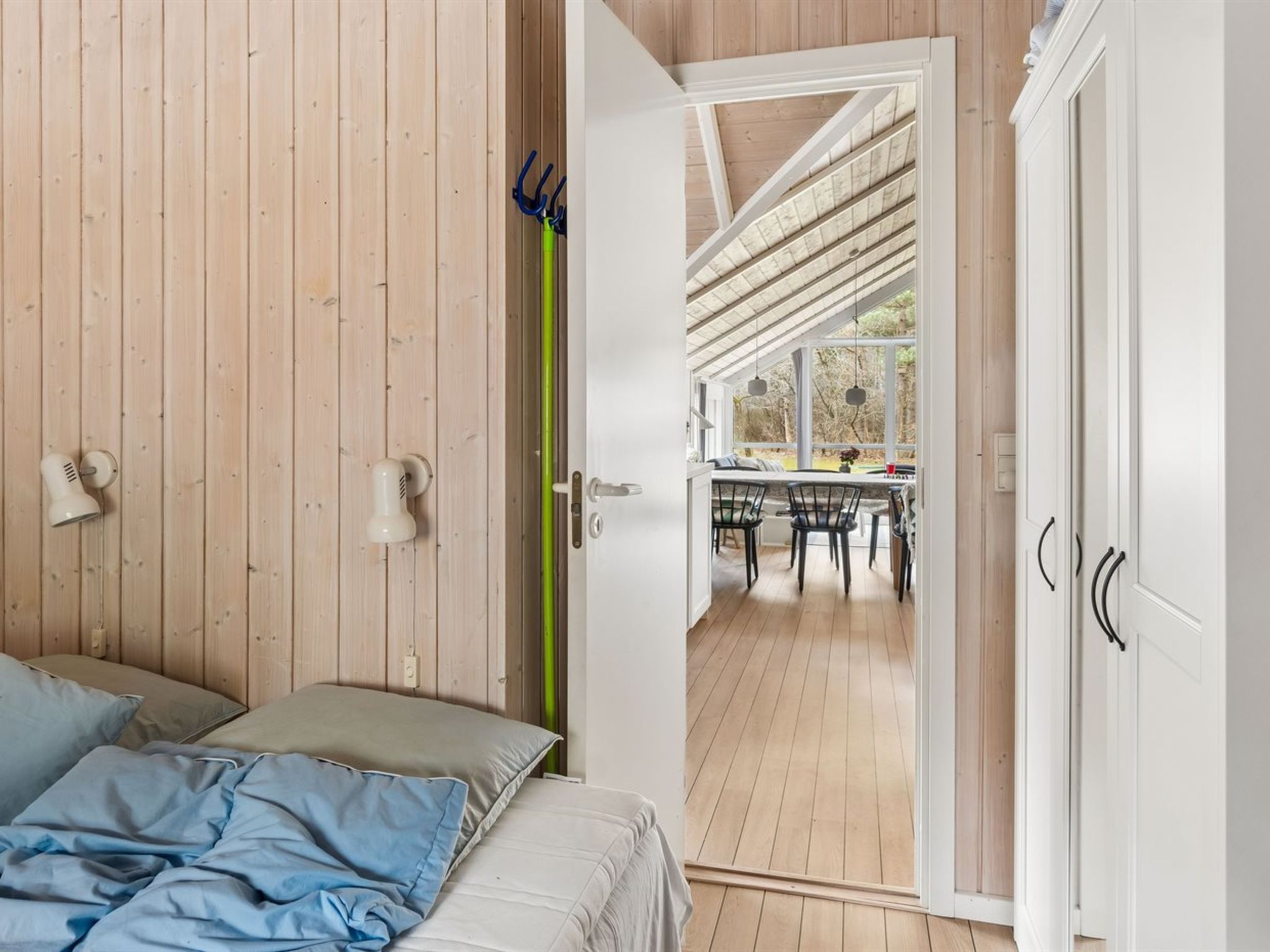 "Saija" - 2.1km from the sea - Binnen
