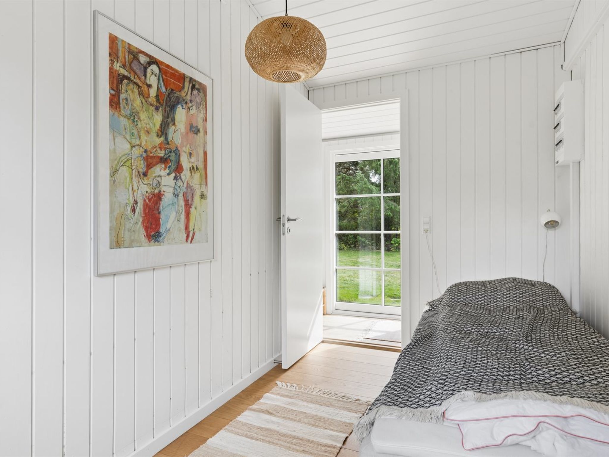 "Brynja" - 2.5km from the sea - Binnen