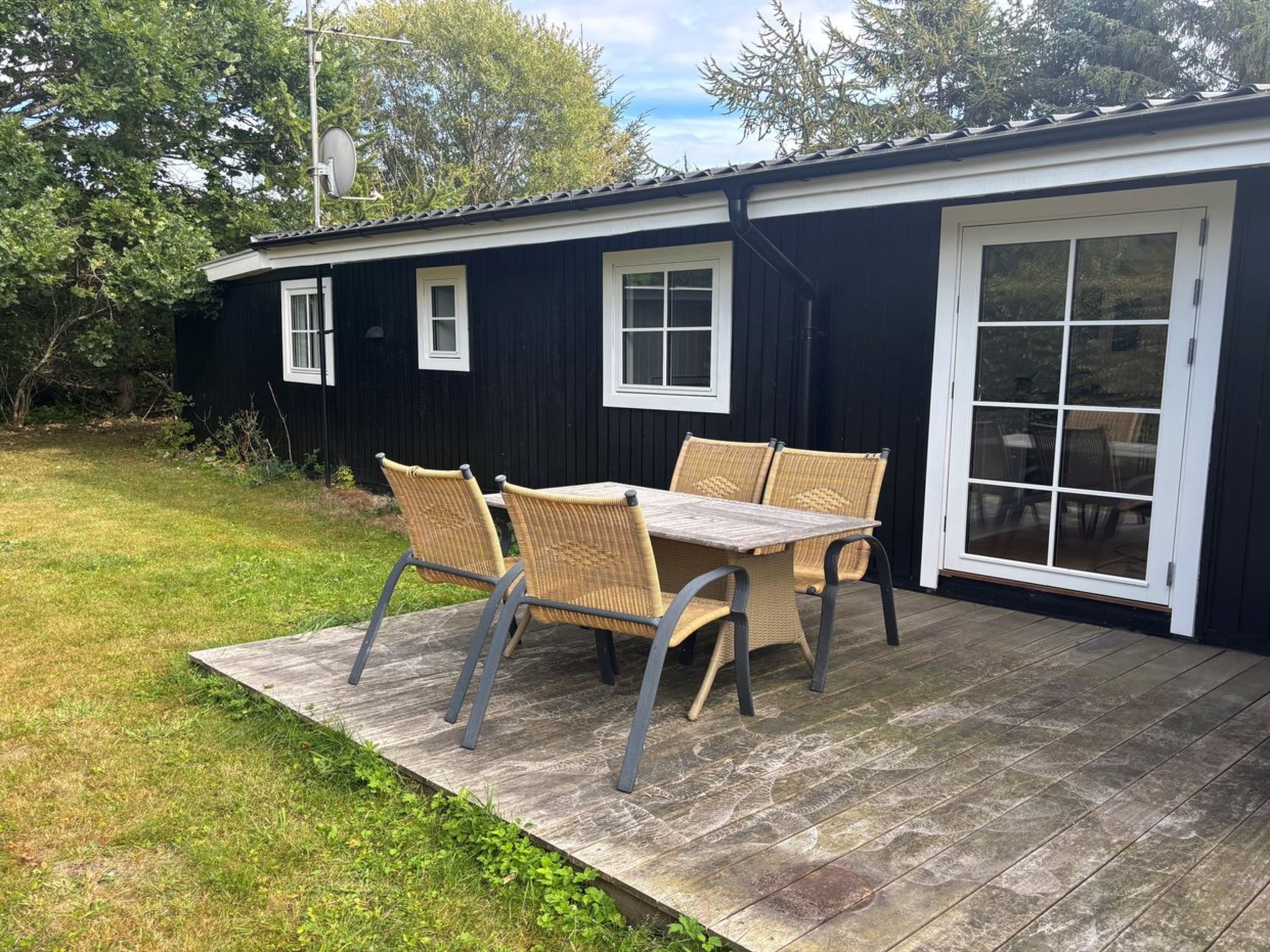 "Brynja" - 2.5km from the sea - Buiten