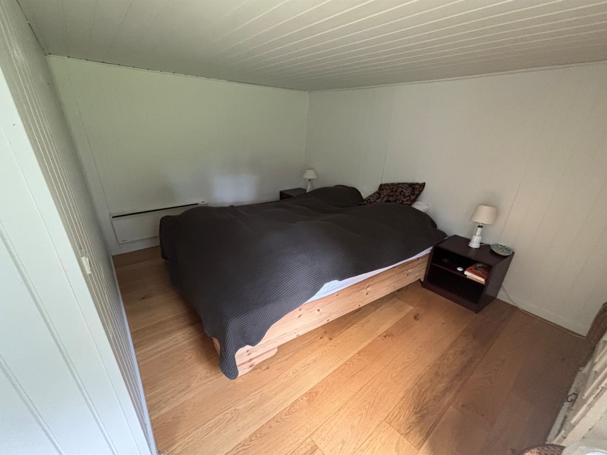 "Brynja" - 2.5km from the sea - Binnen
