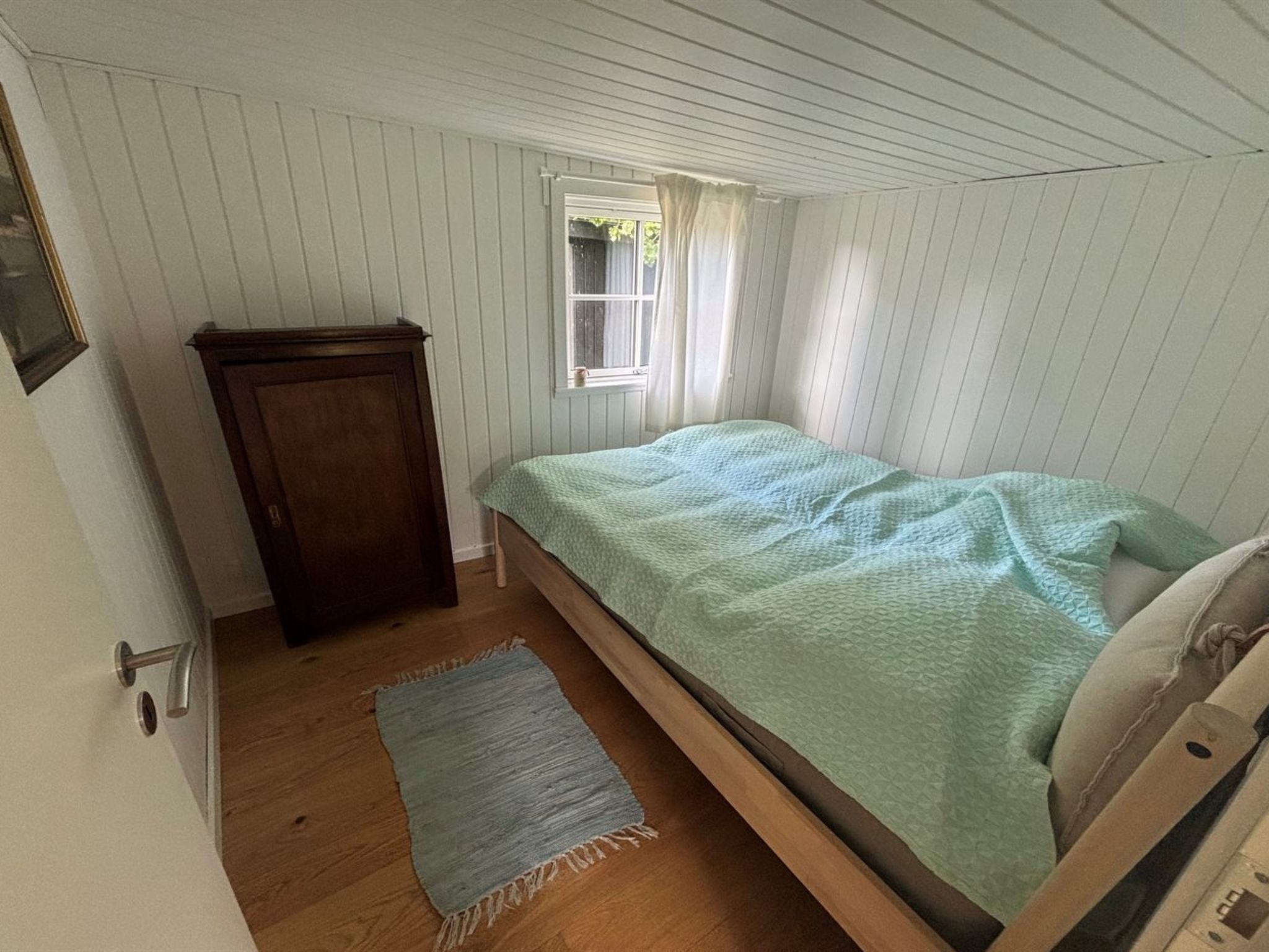 "Brynja" - 2.5km from the sea - Binnen