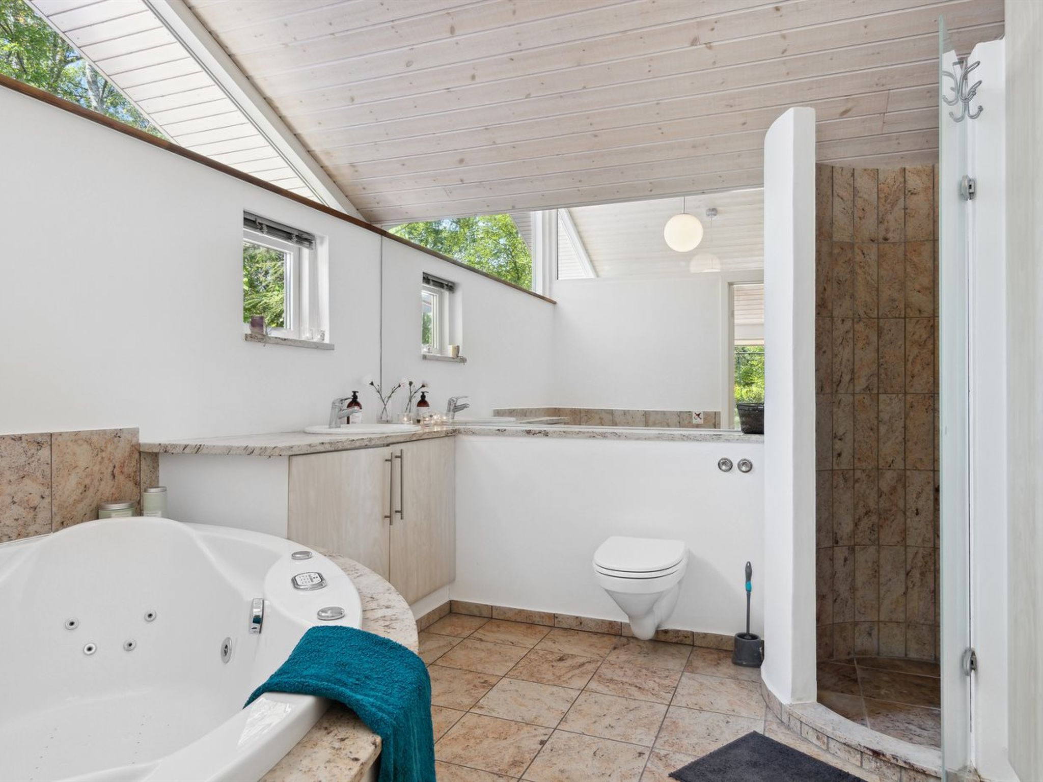 "Amina" - 1.1km from the sea-Inside