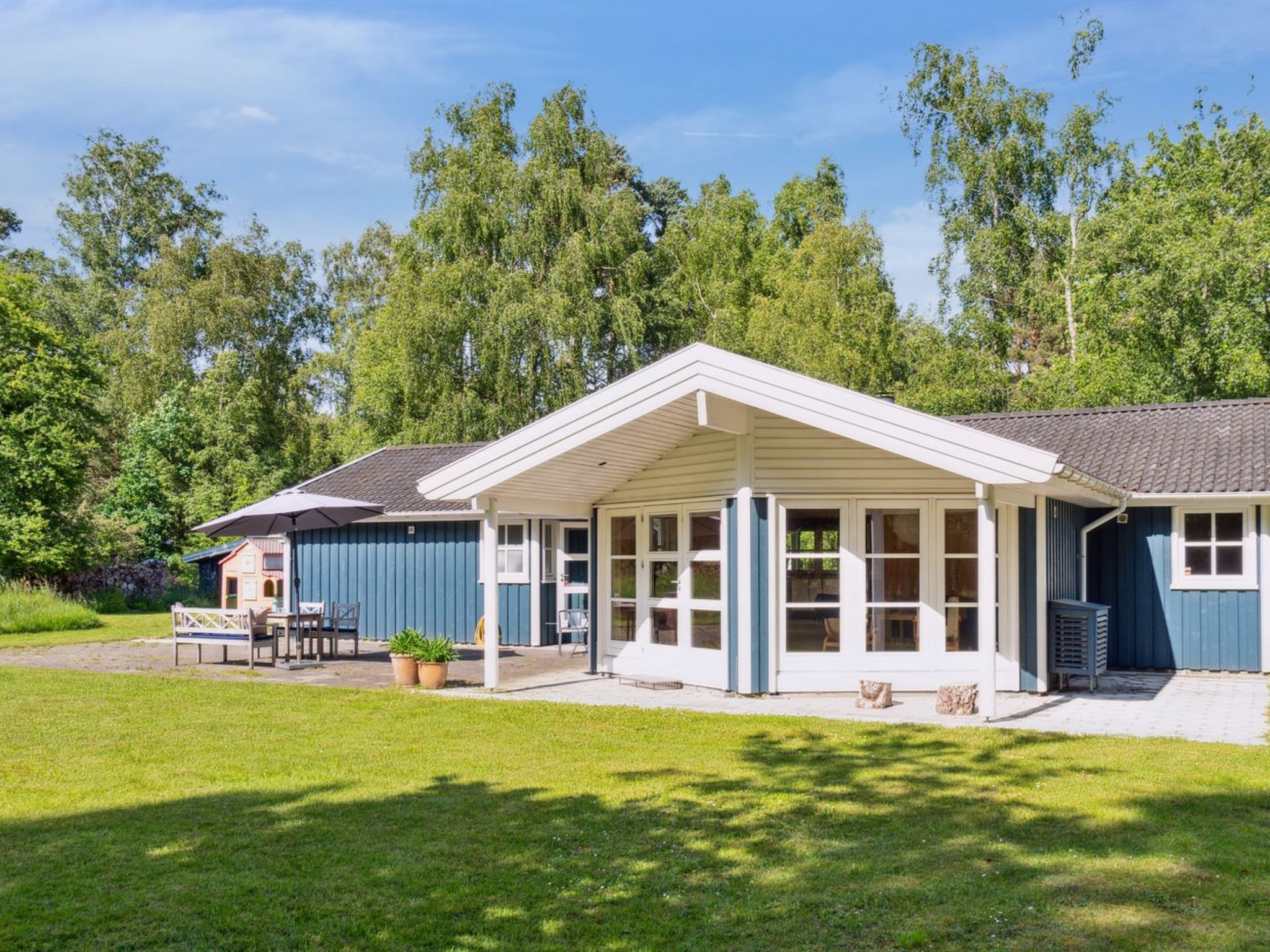 "Launo" - 1.1km to the fjord - Buiten