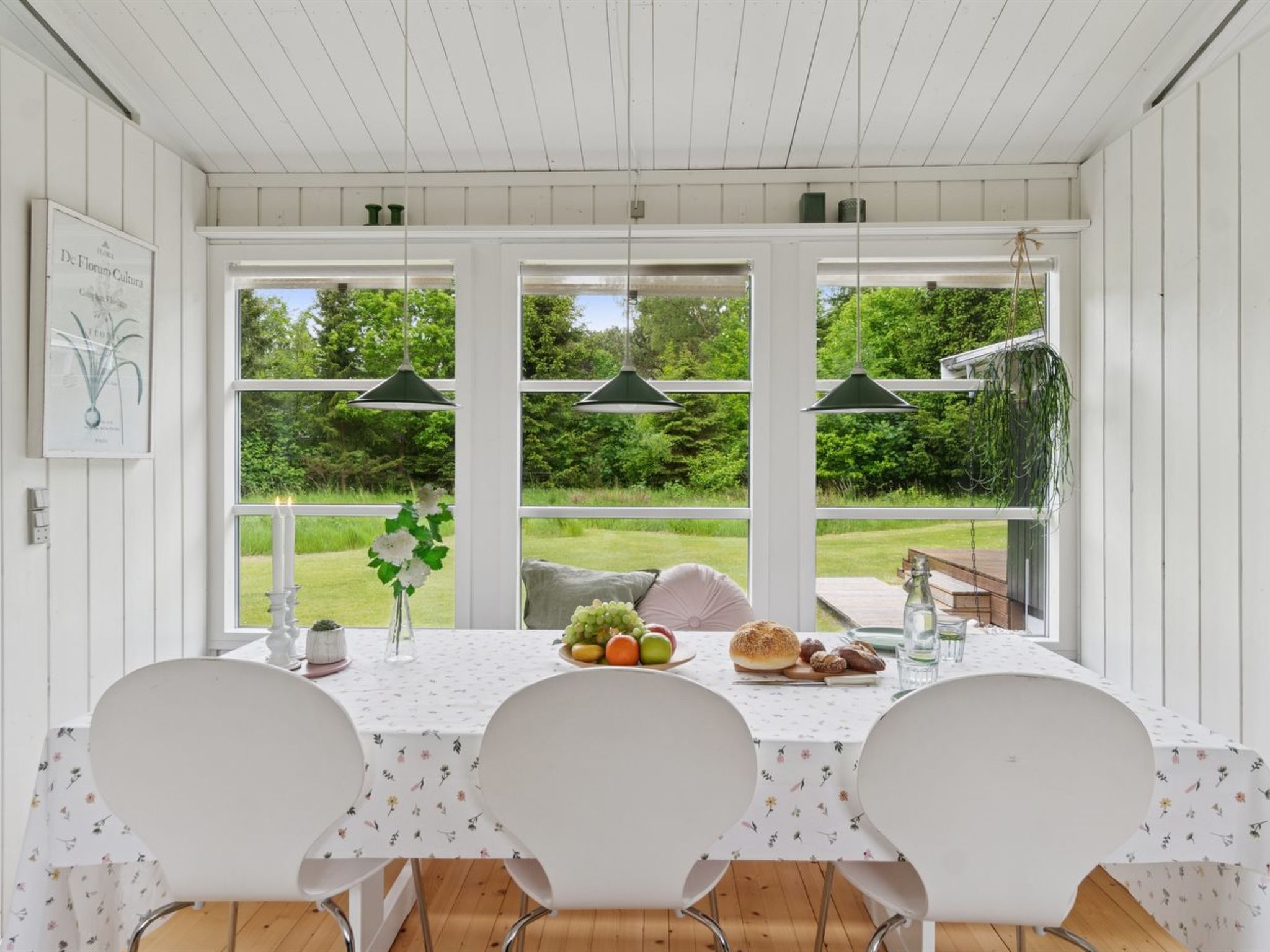 "Sylvana" -  from the sea - Binnen