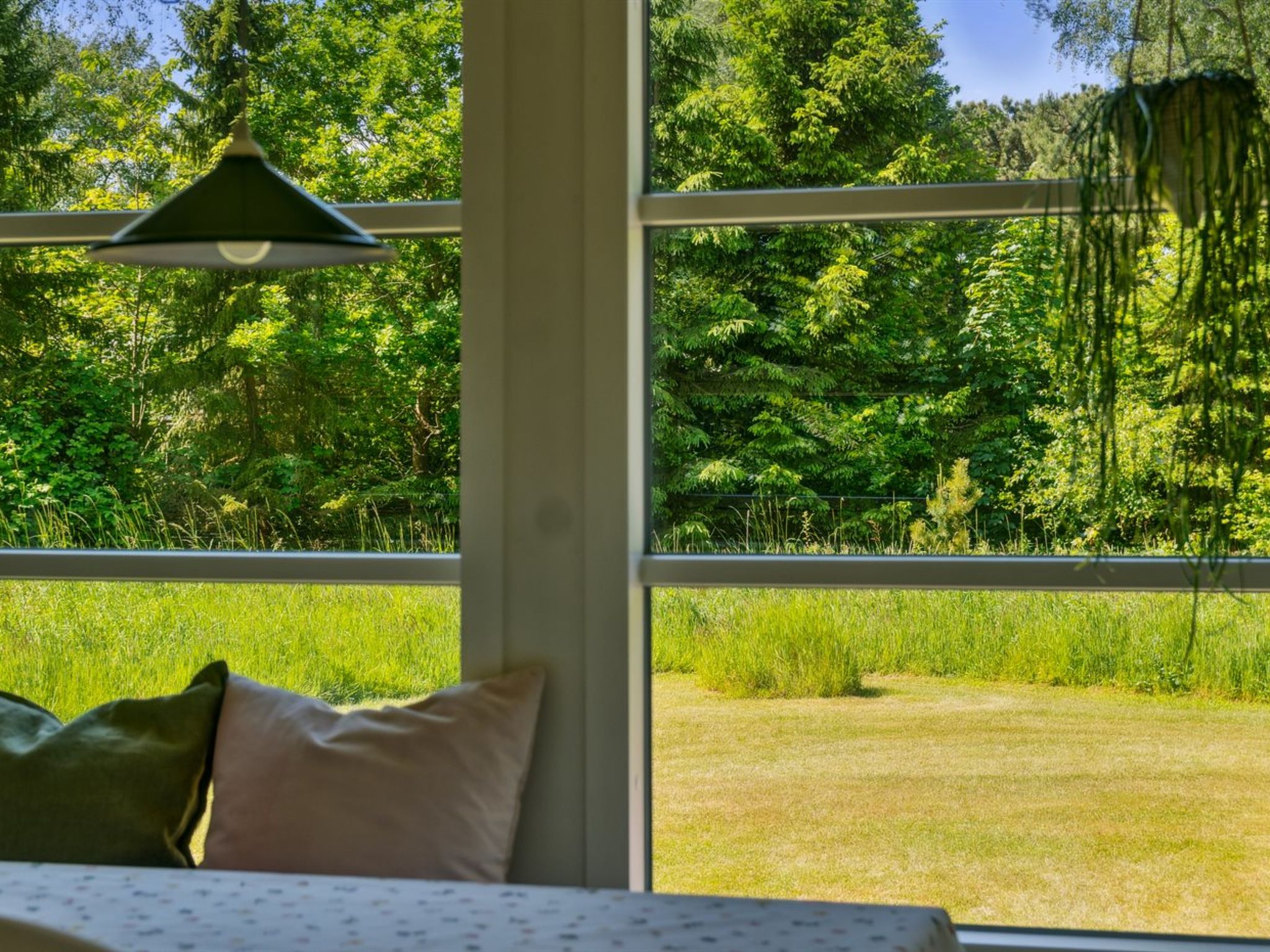 "Sylvana" -  from the sea - Binnen