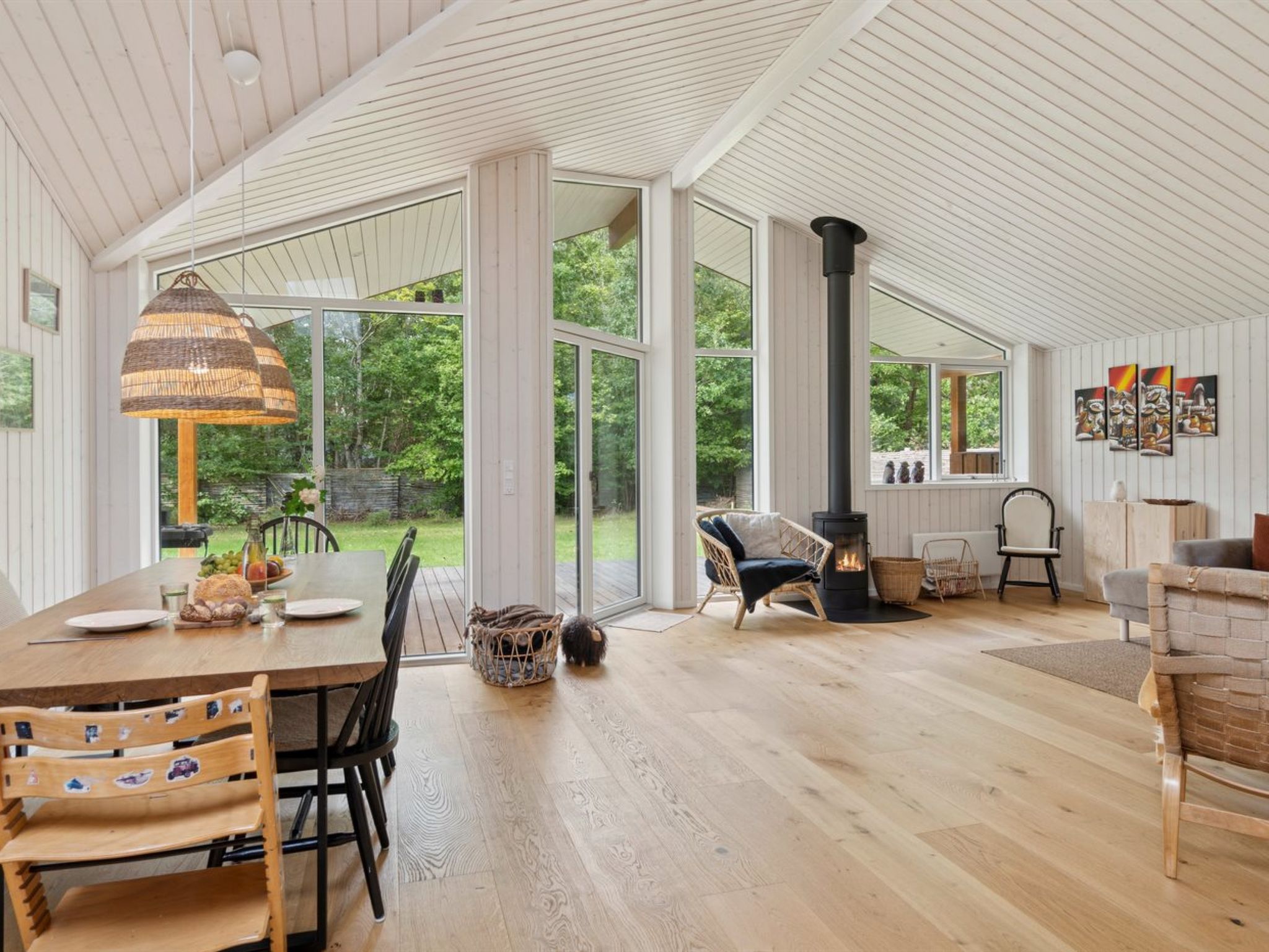 "Ovine" - 1.2km to the fjord-Dedans