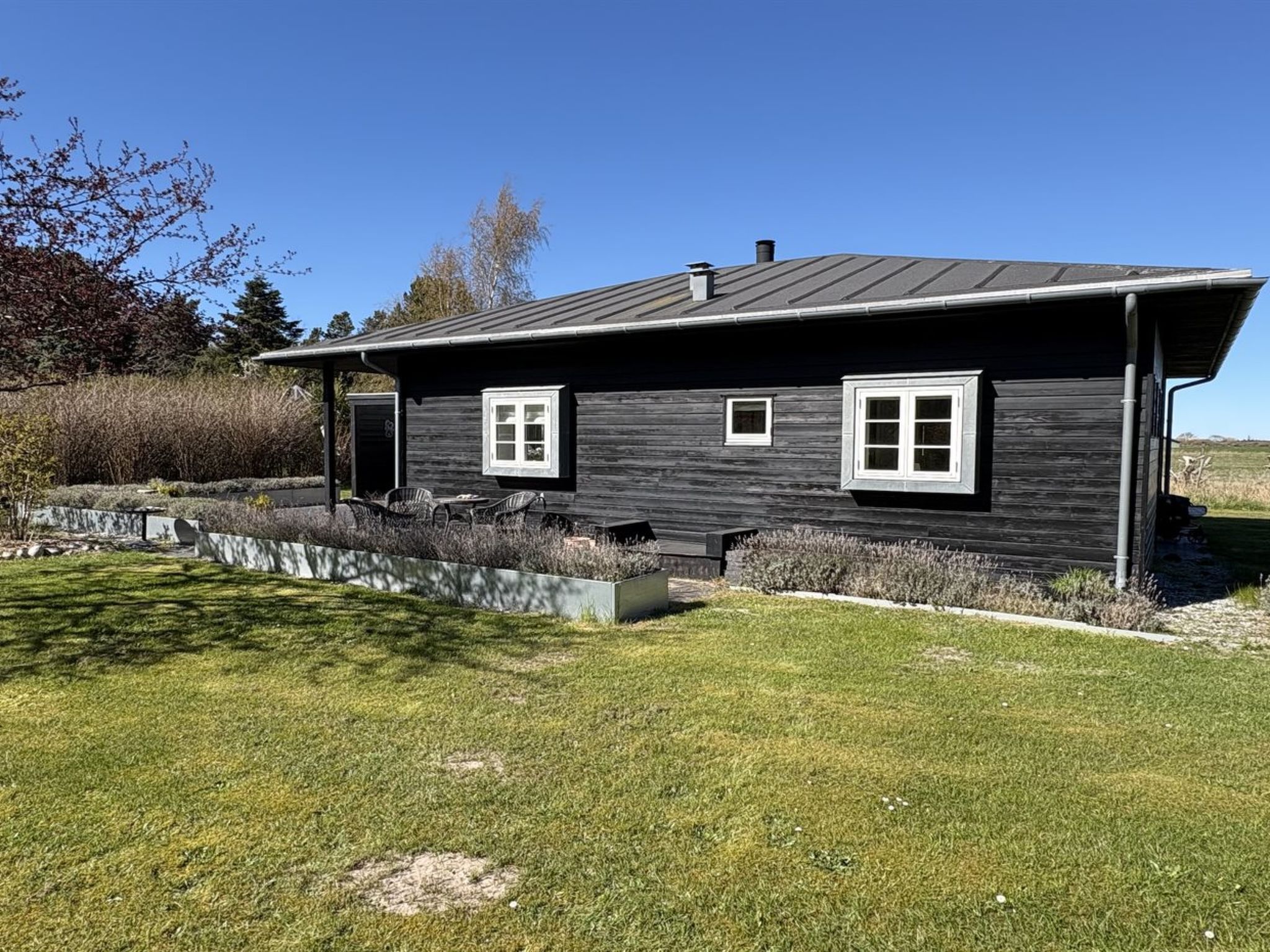 "Anelle" - 1.2km to the fjord - Outside