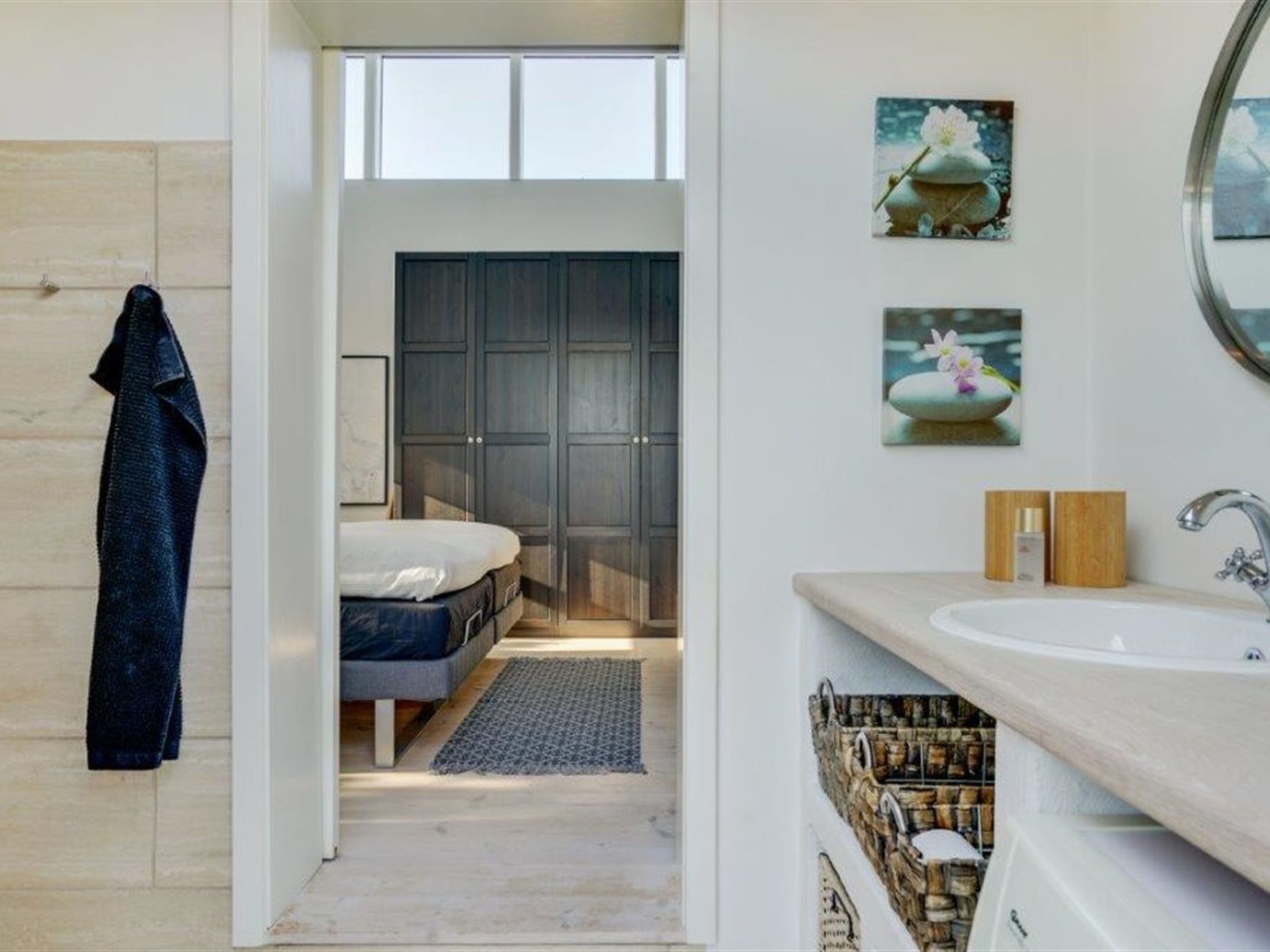 "Helin" - 100m from the sea-Inside