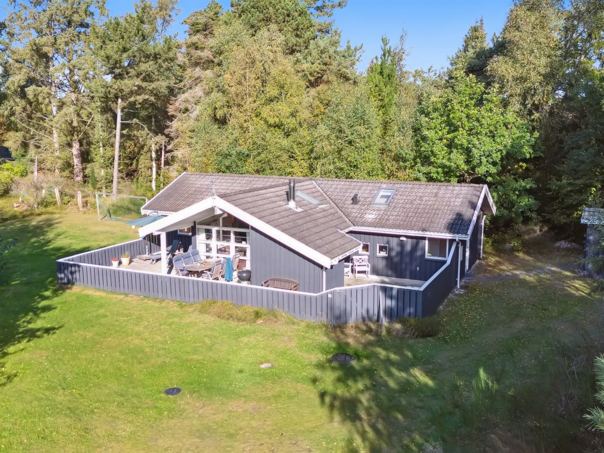 "Tyyne" - 250m from the sea - Buiten