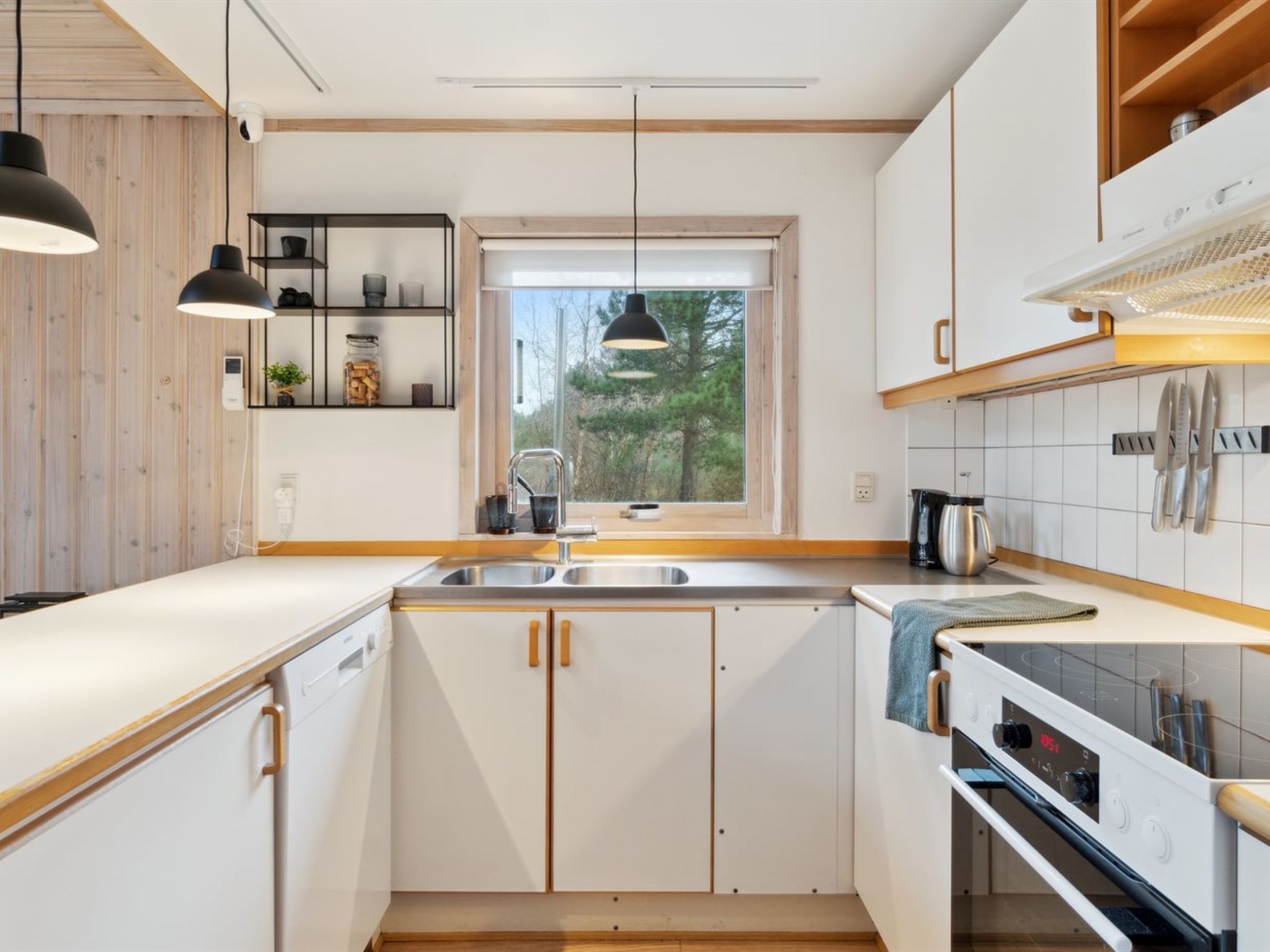 Ruim vakantiehuis Lavrens op 300m van zee in Sjællands Odde - foto 4