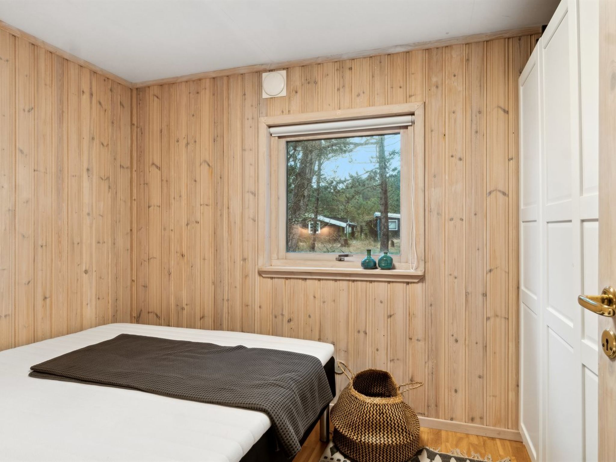 "Lavrens" - 300m from the sea - Binnen