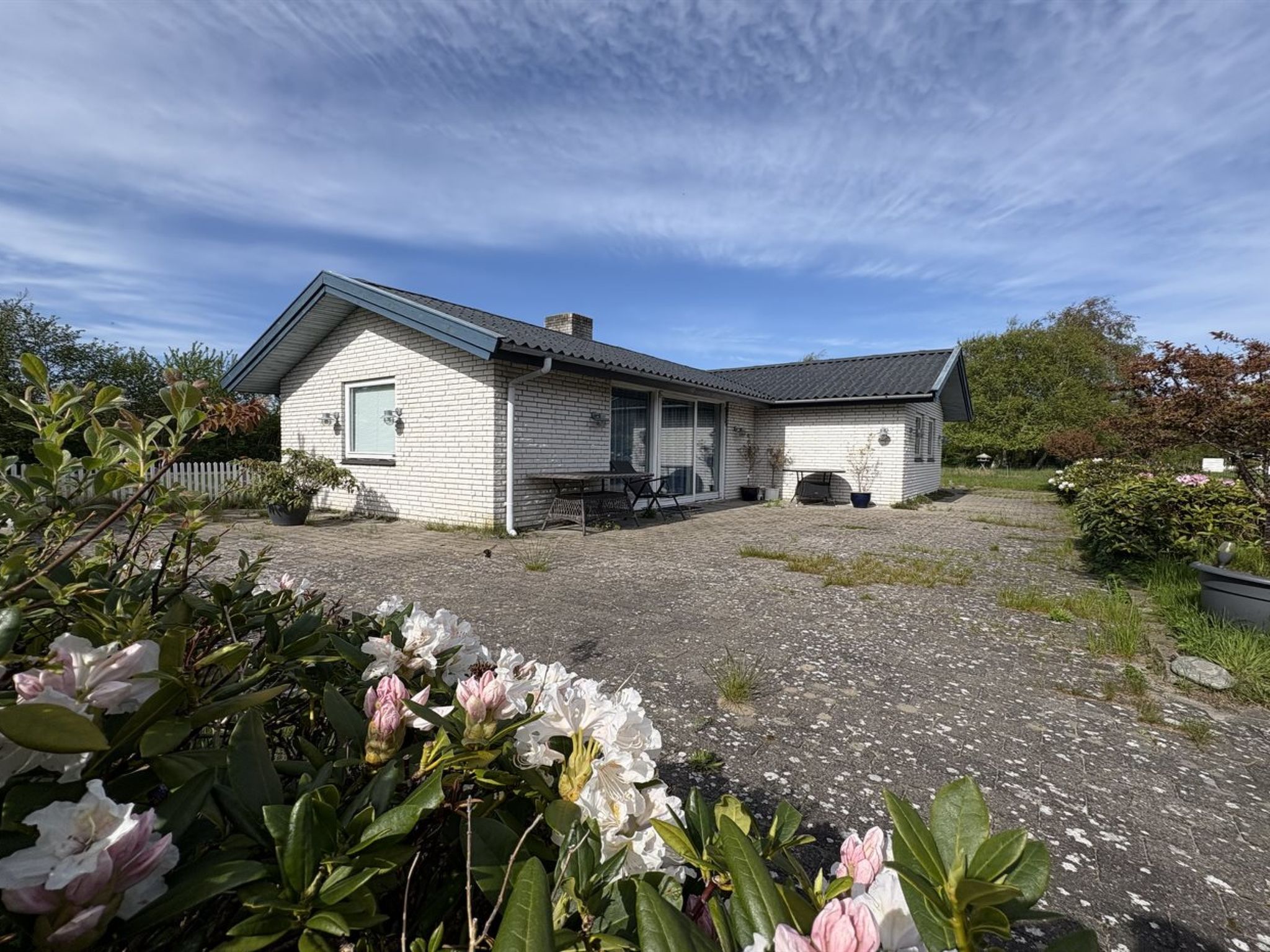 "Niklas" - 150m from the sea
