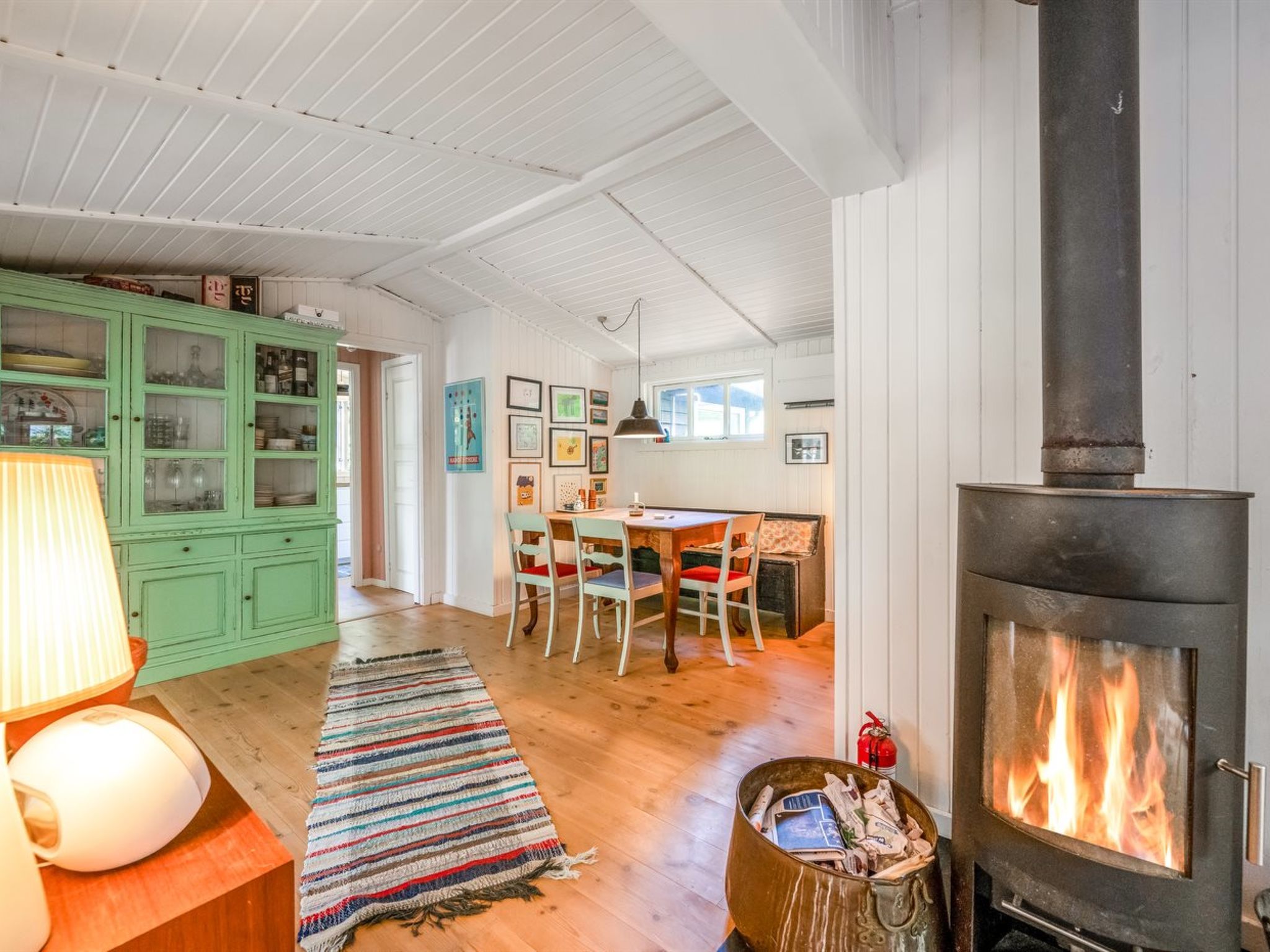 "Tona" - 600m from the sea-Binnen
