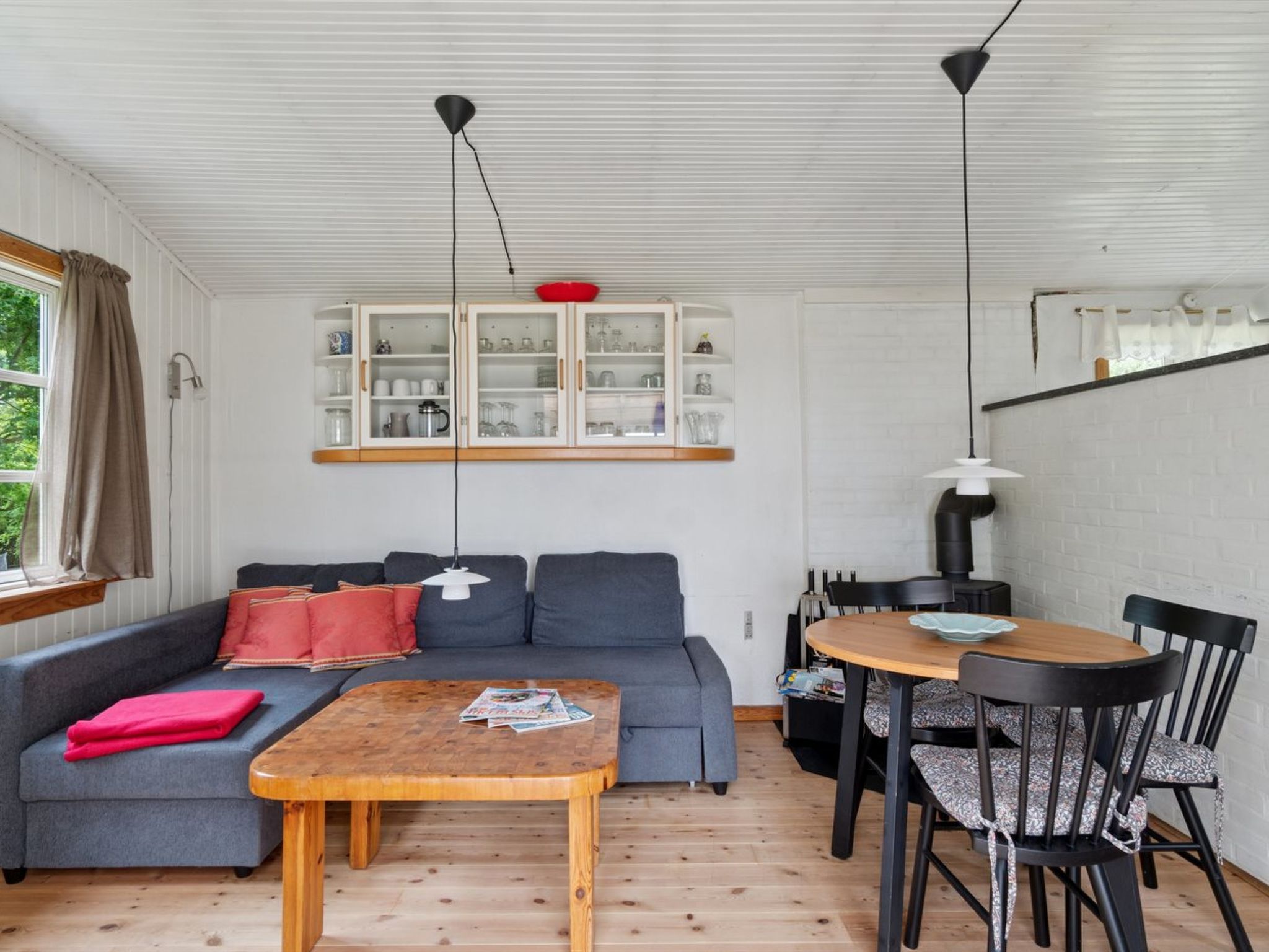 "Catalin" - 50m from the sea-Binnen
