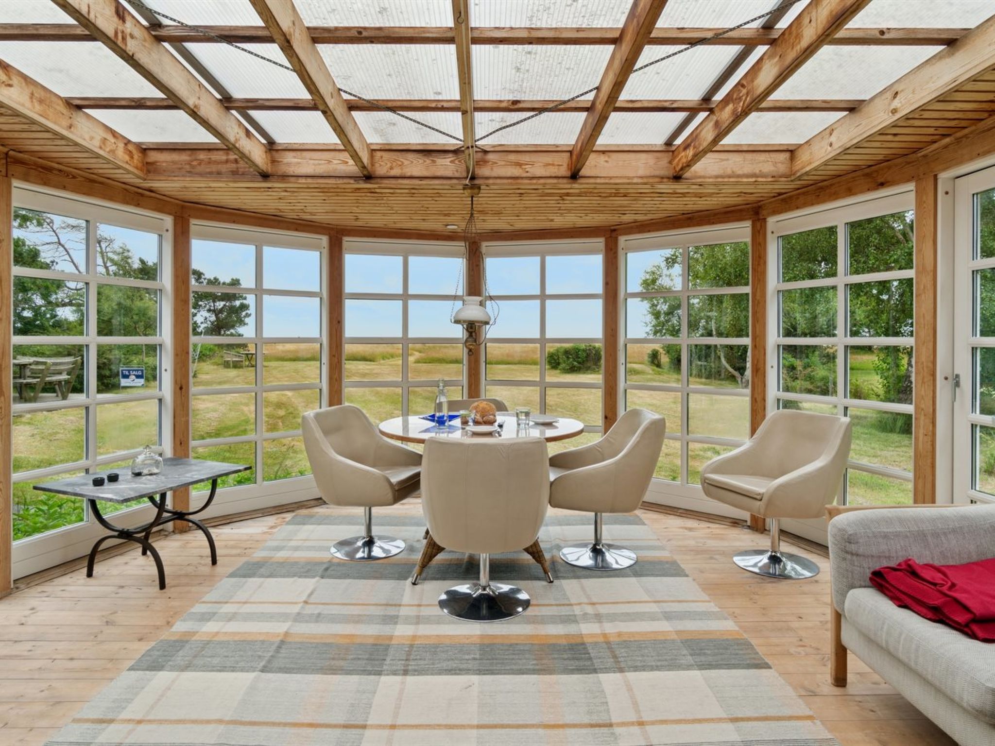 "Catalin" - 50m from the sea-Inside