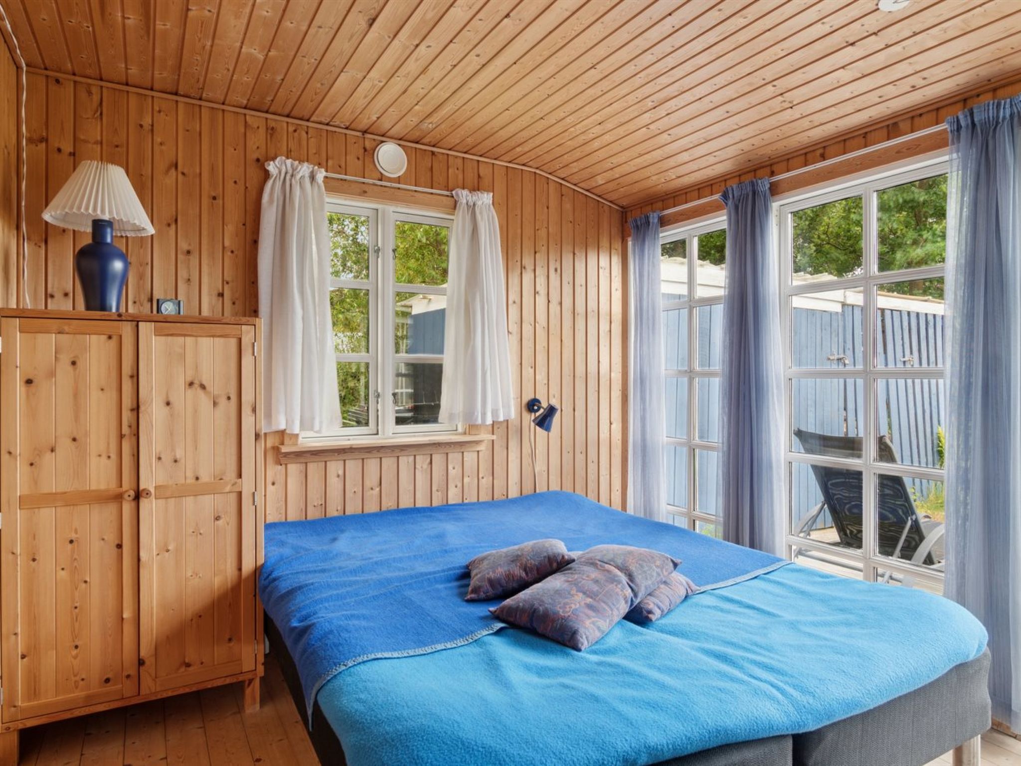 "Catalin" - 50m from the sea-Binnen