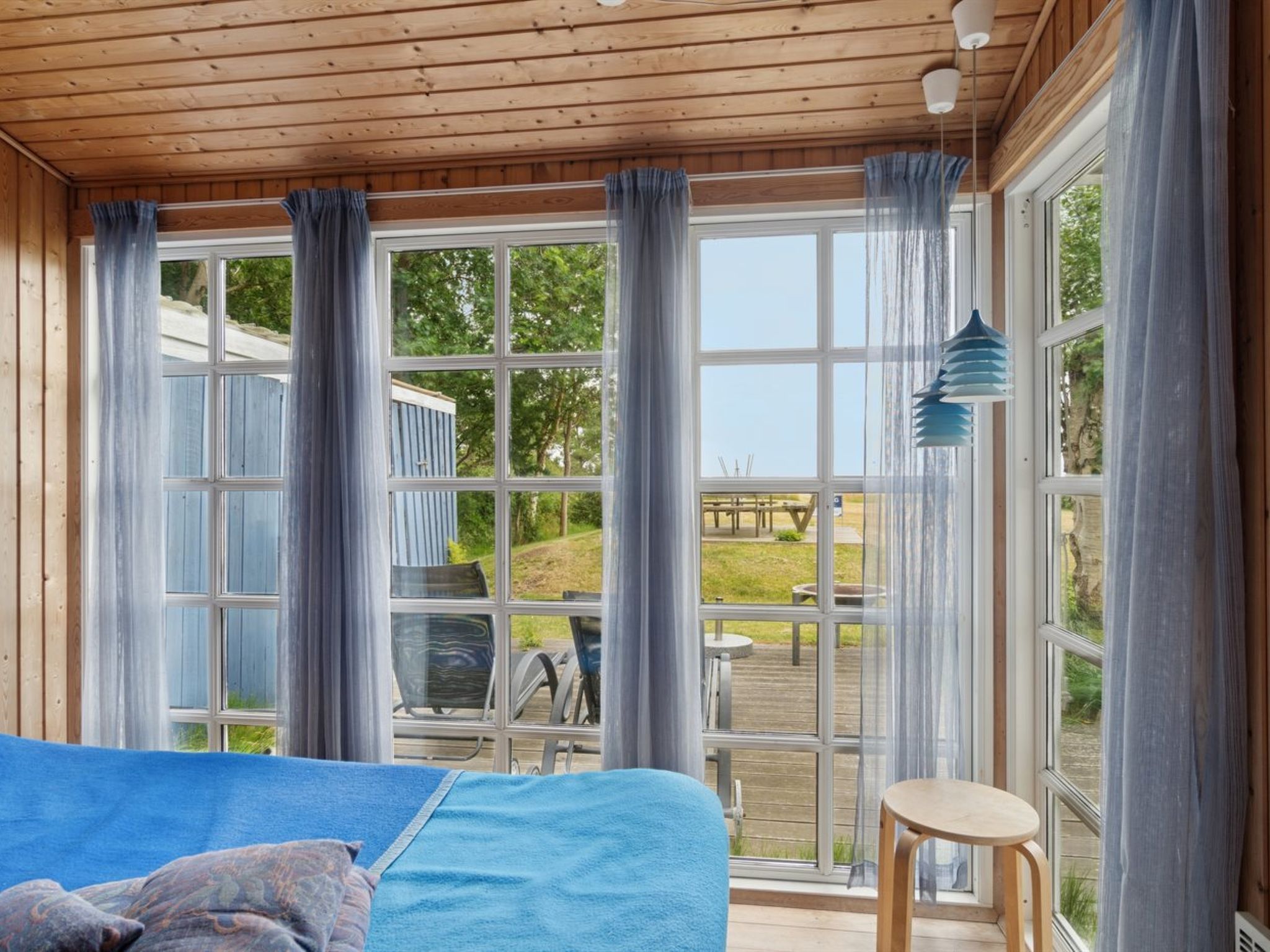 "Catalin" - 50m from the sea-Binnen