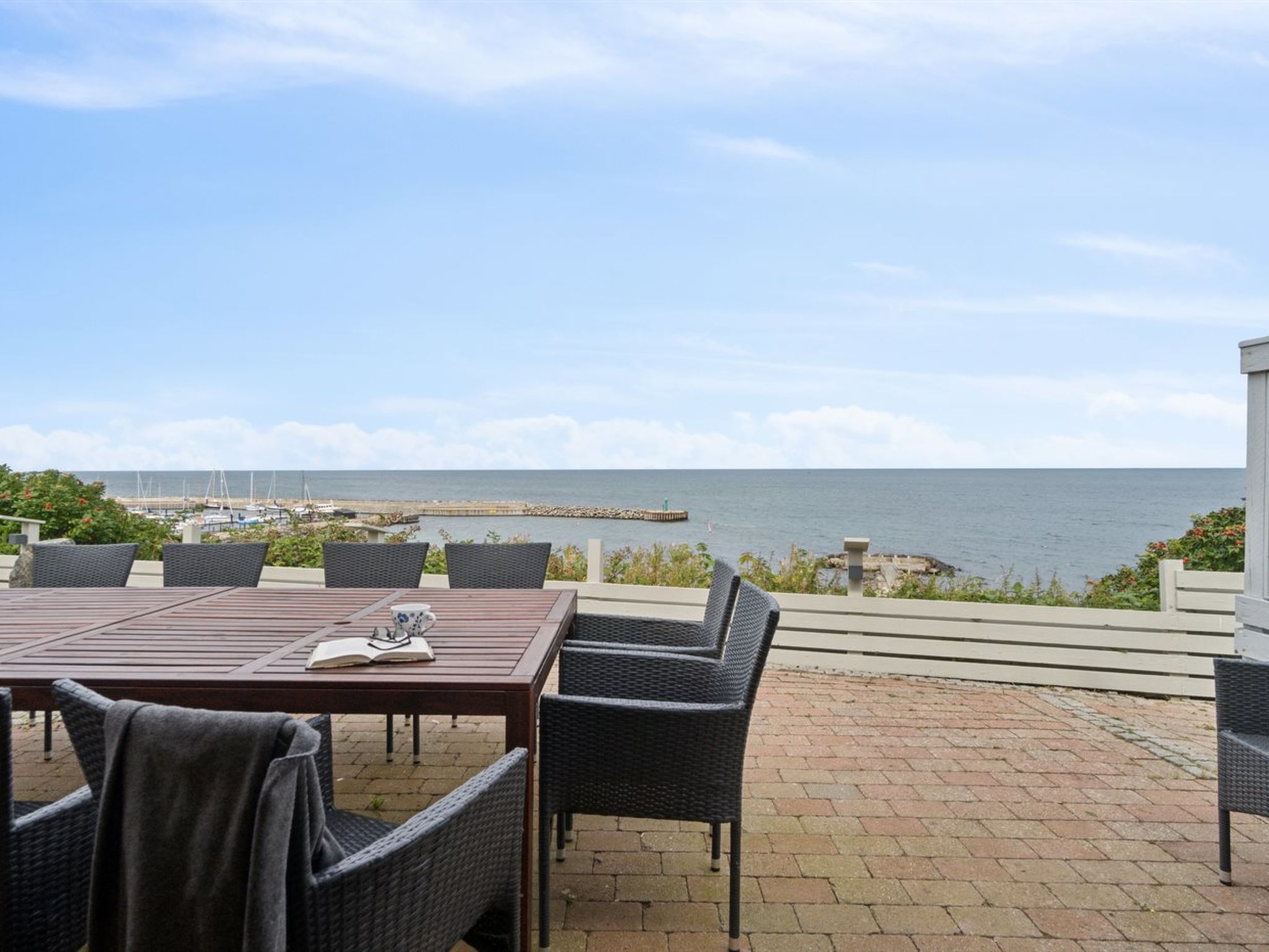 "Dzavid" - 50m from the sea - Buiten