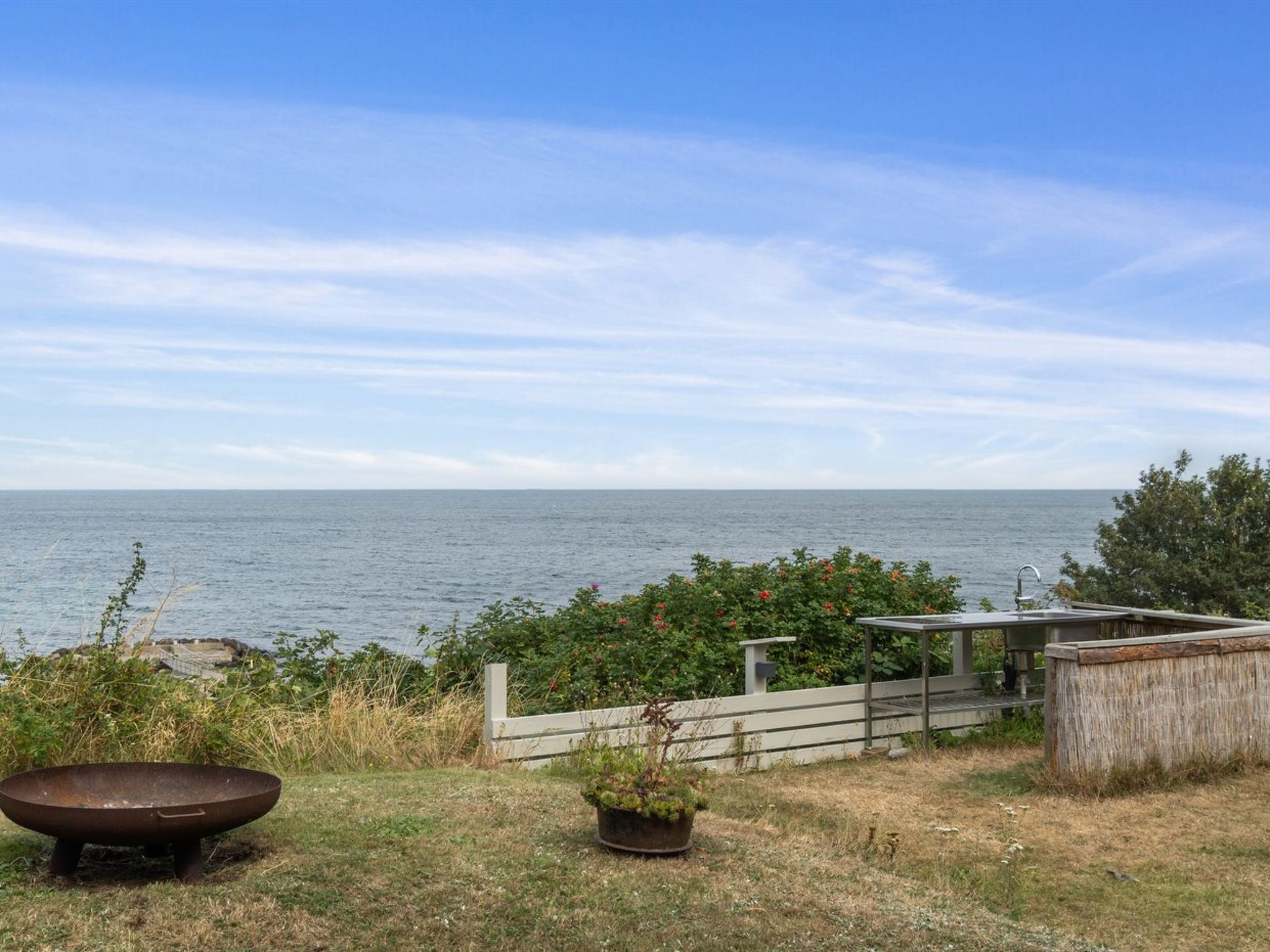 "Dzavid" - 50m from the sea - Buiten