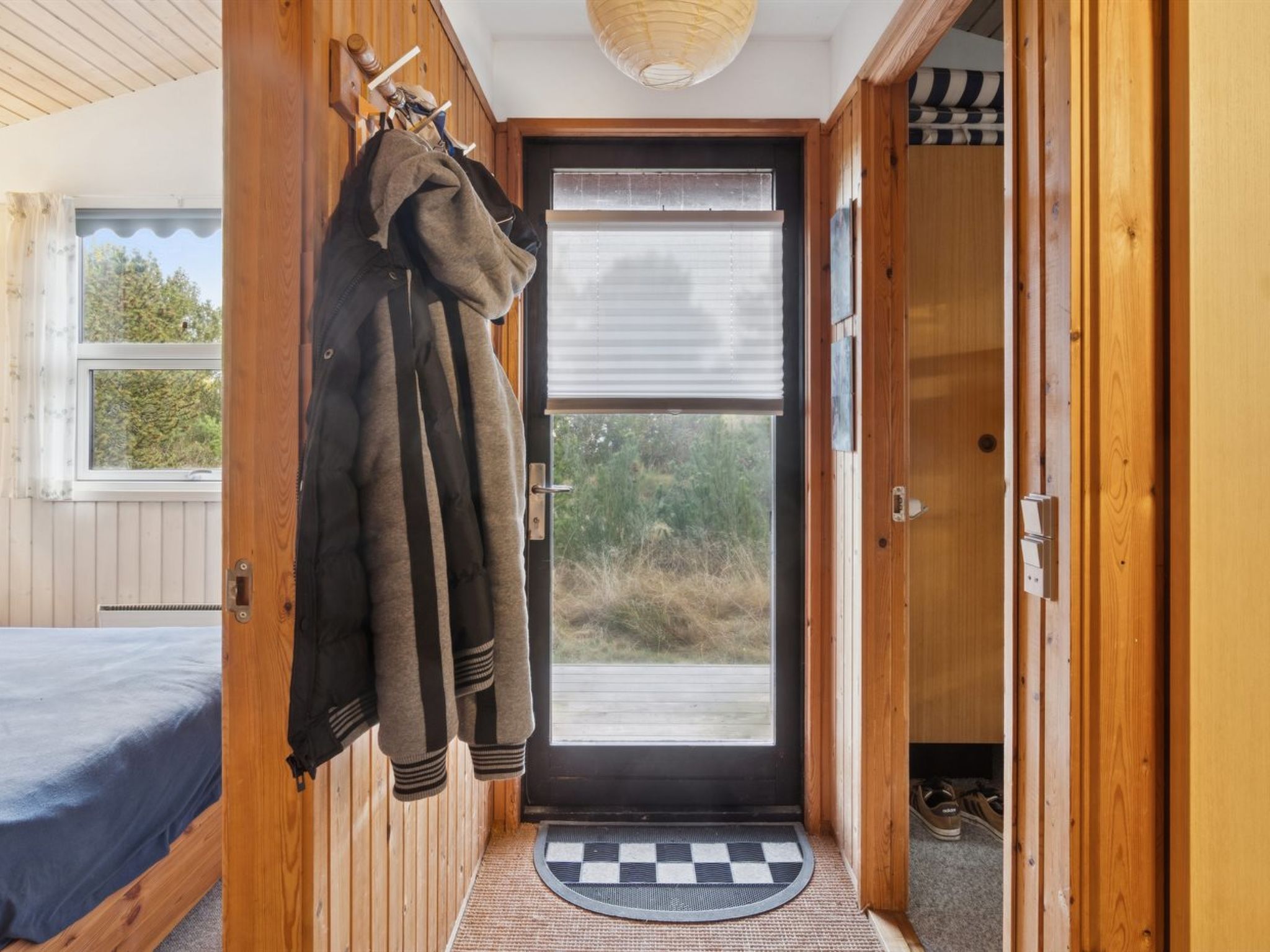 "Sarita" - 200m from the sea-Drinnen