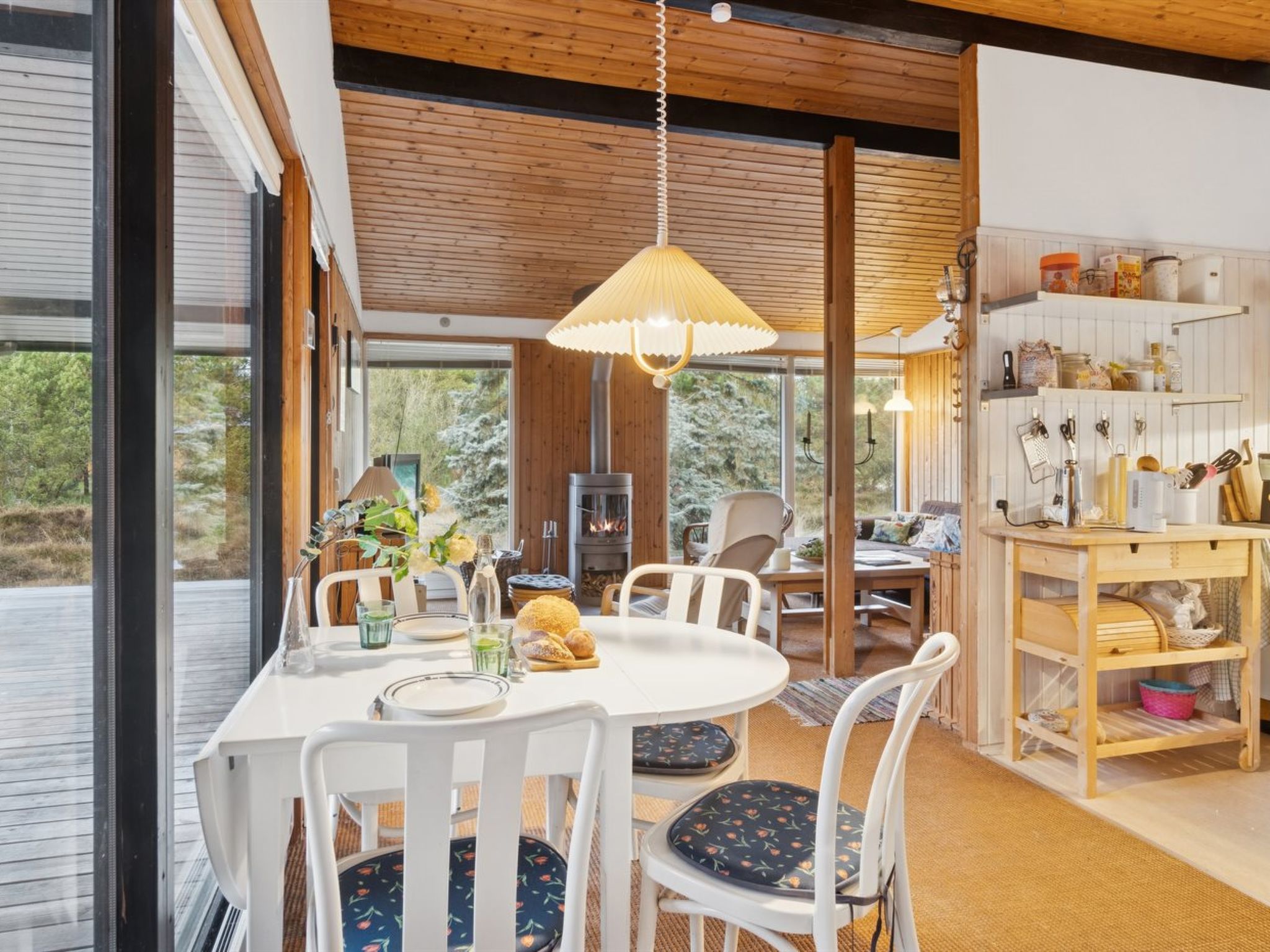 "Sarita" - 200m from the sea-Drinnen