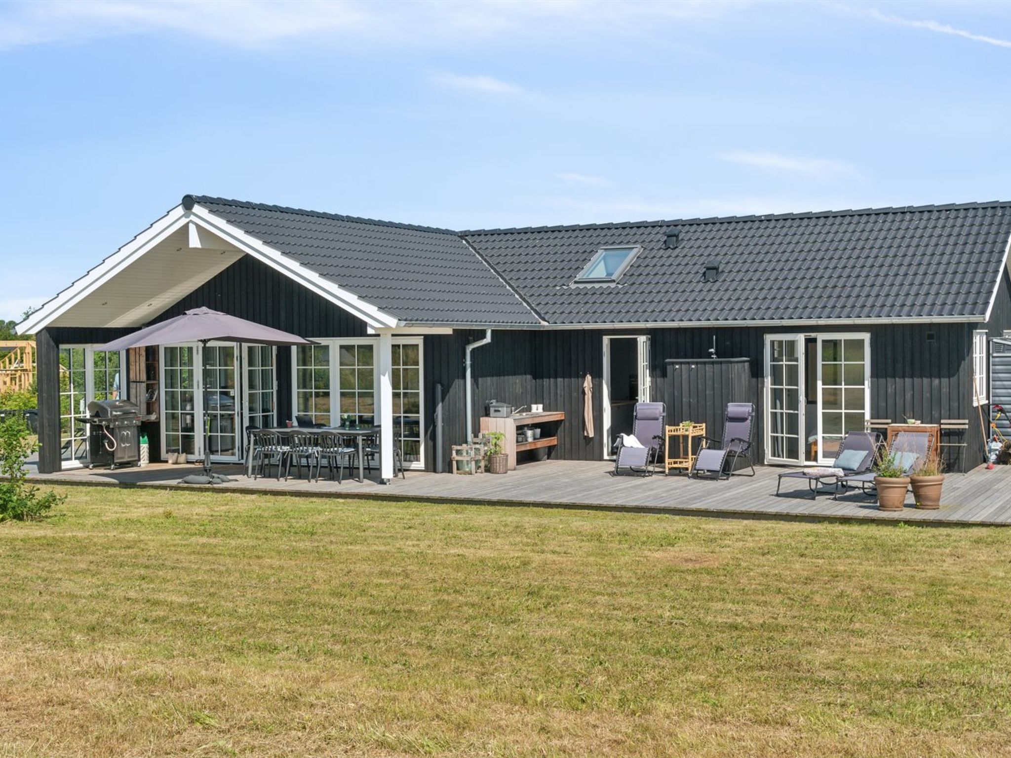 "Annerose" - 550m from the sea - Buiten