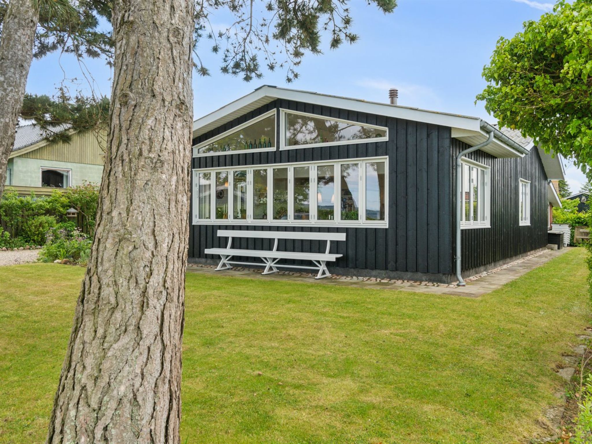 "Varma" - 25m from the sea - Buiten