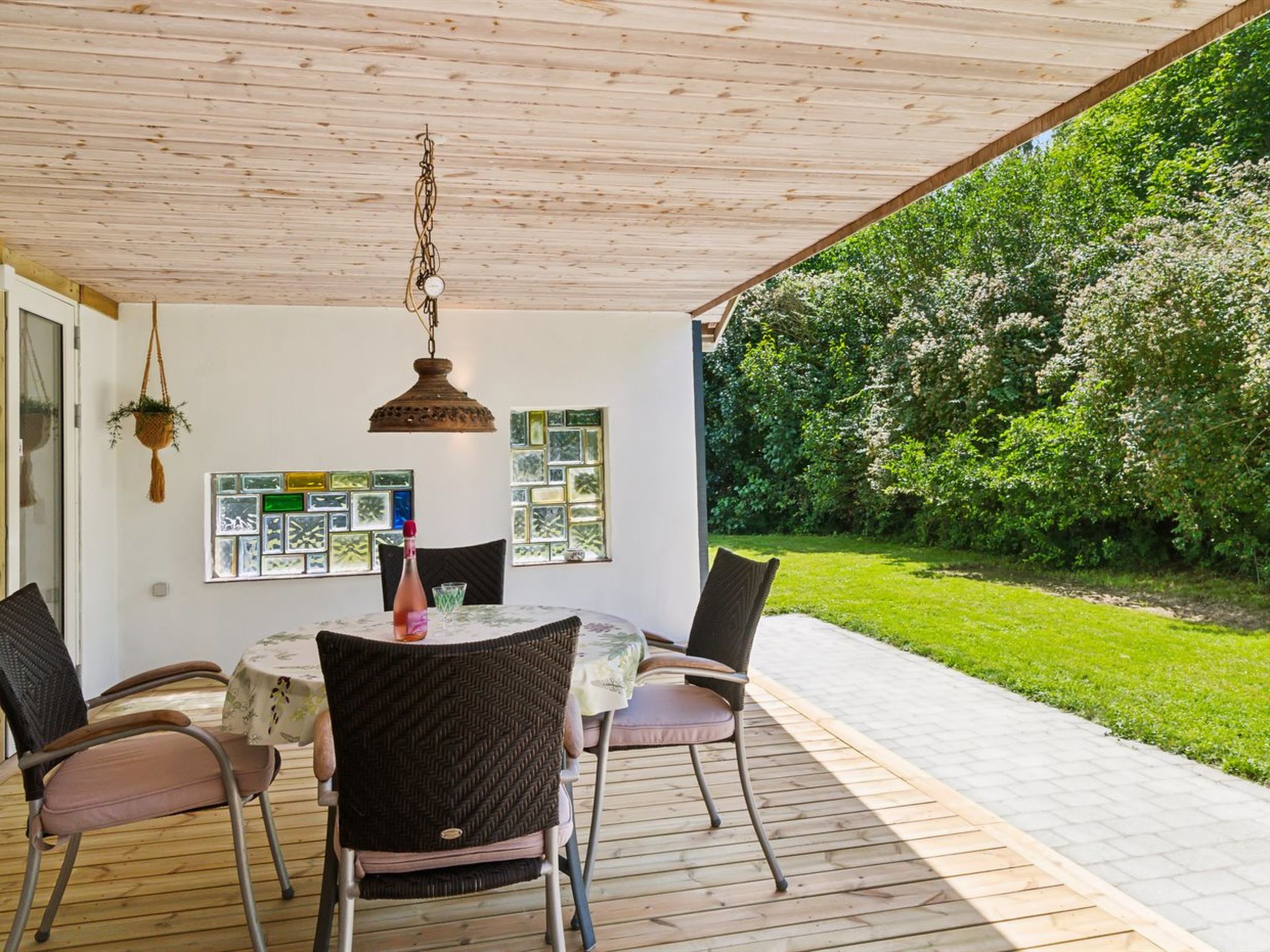 "Geske" - 3.2km from the sea - Outside