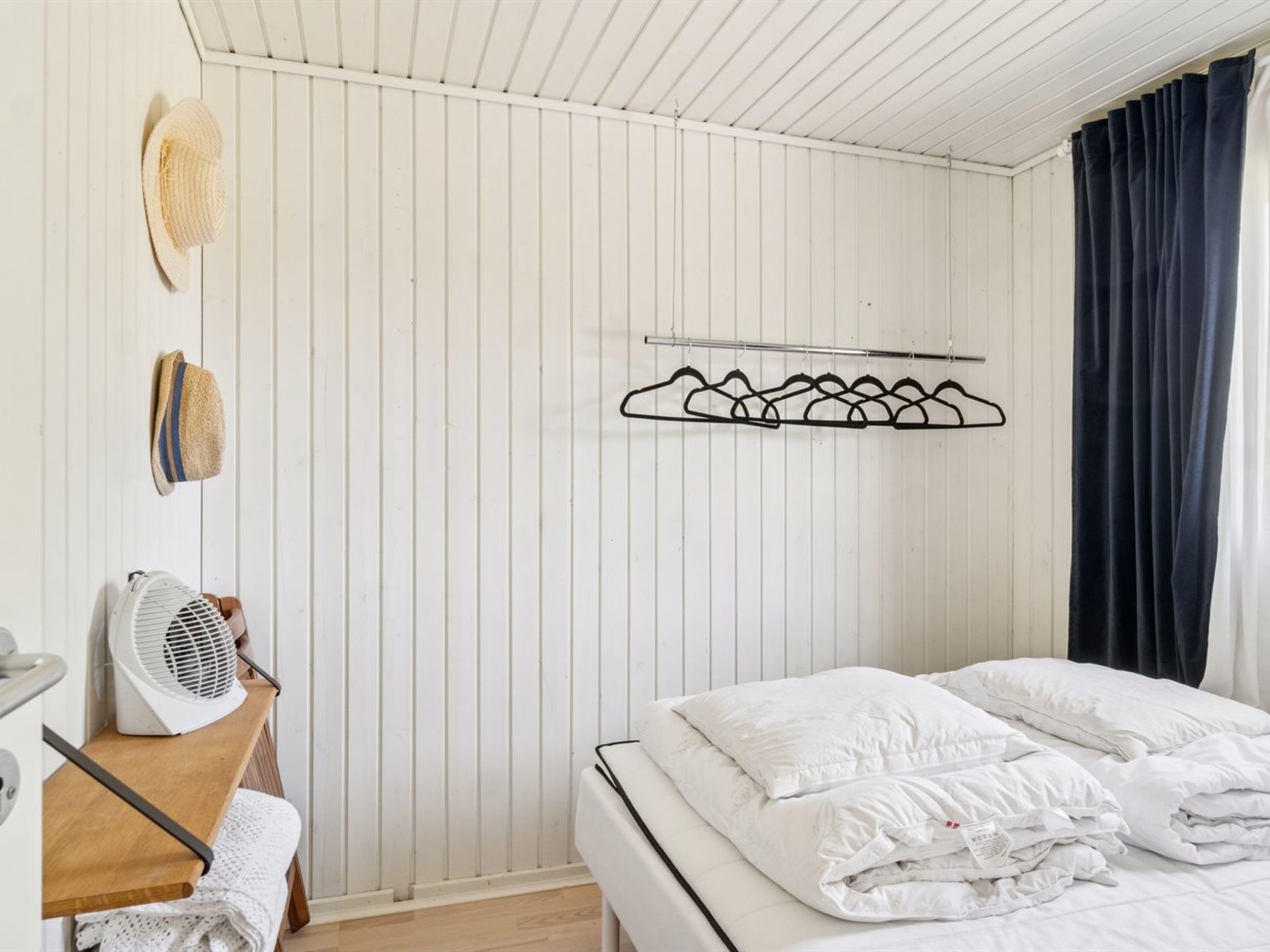 "Holmer" - 2.5km from the sea-Binnen