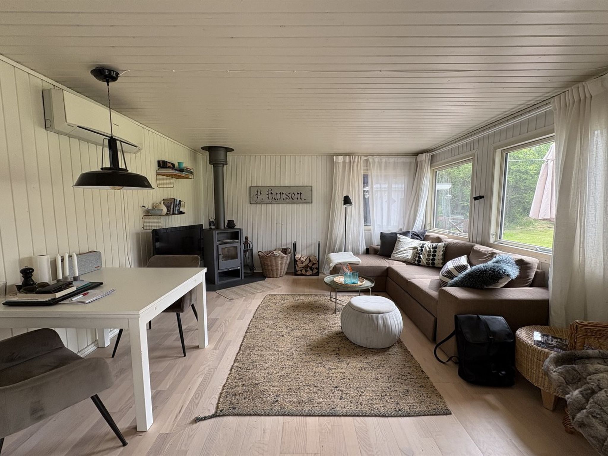"Holmer" - 2.5km from the sea