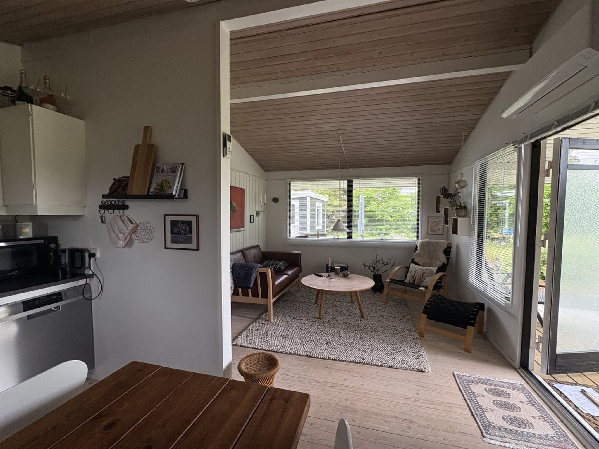 "Clausina" - 3.8km from the sea-Binnen