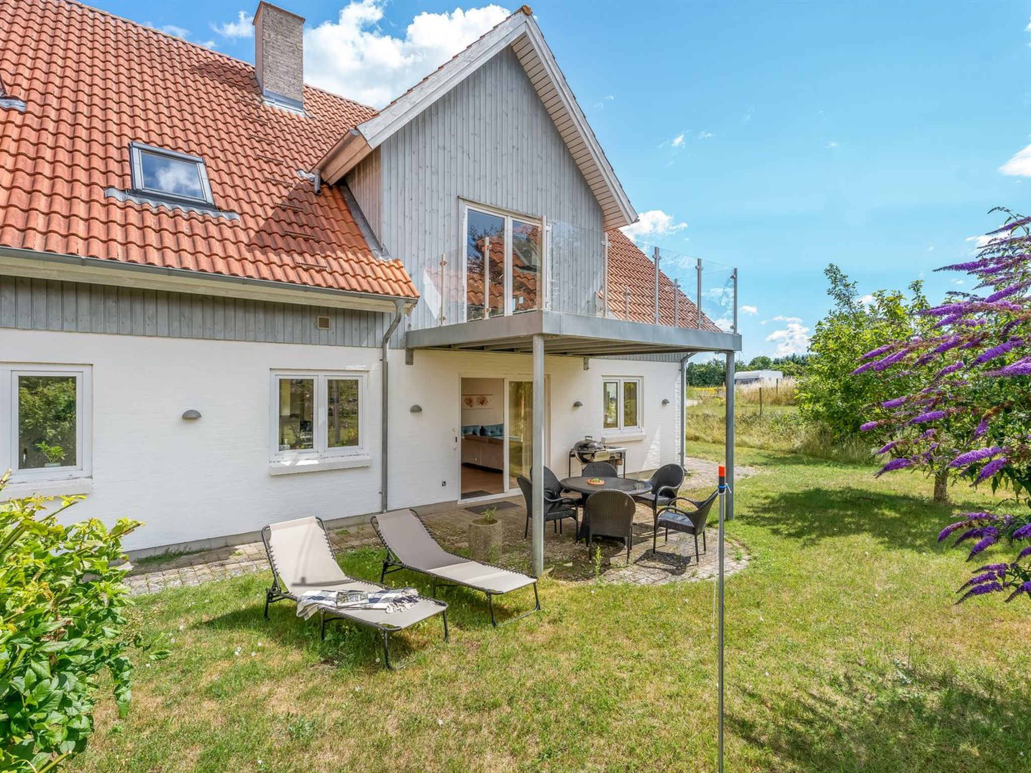 "Ettie" - 6km from the sea